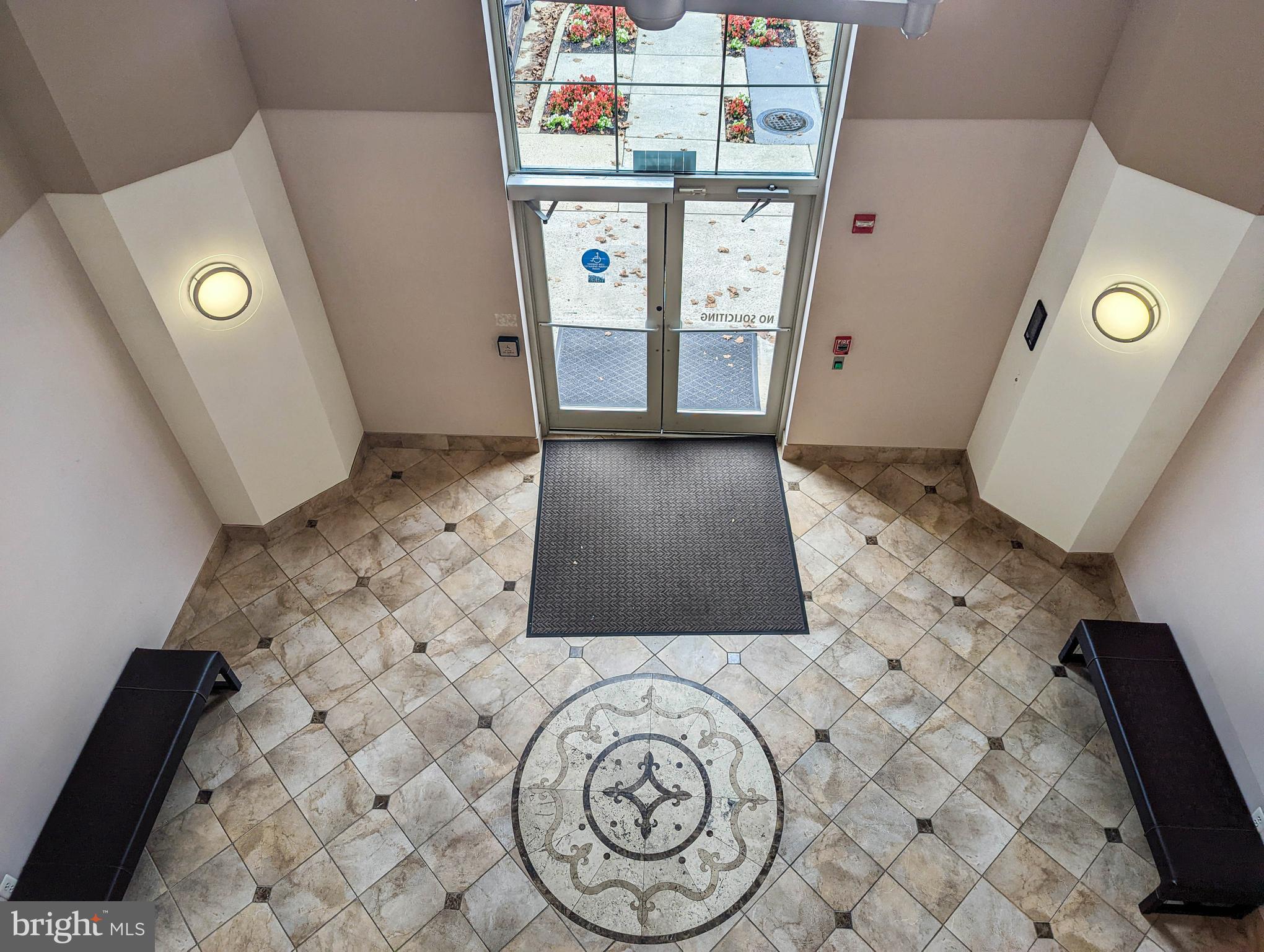 19420 GOLF VISTA PLAZA 220