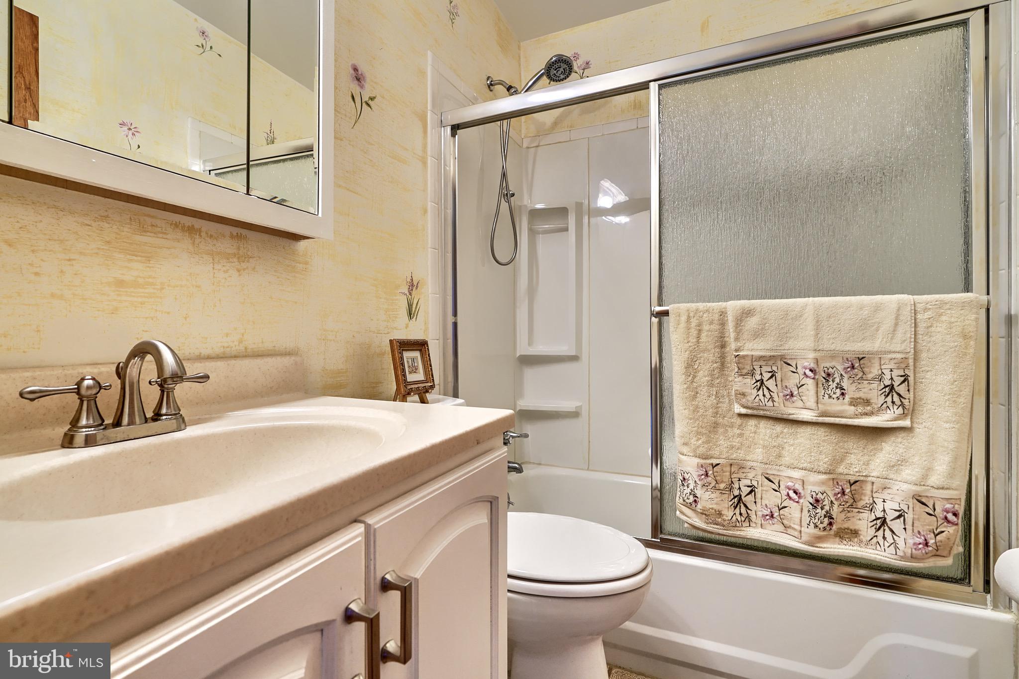 OVERLEA - Residential