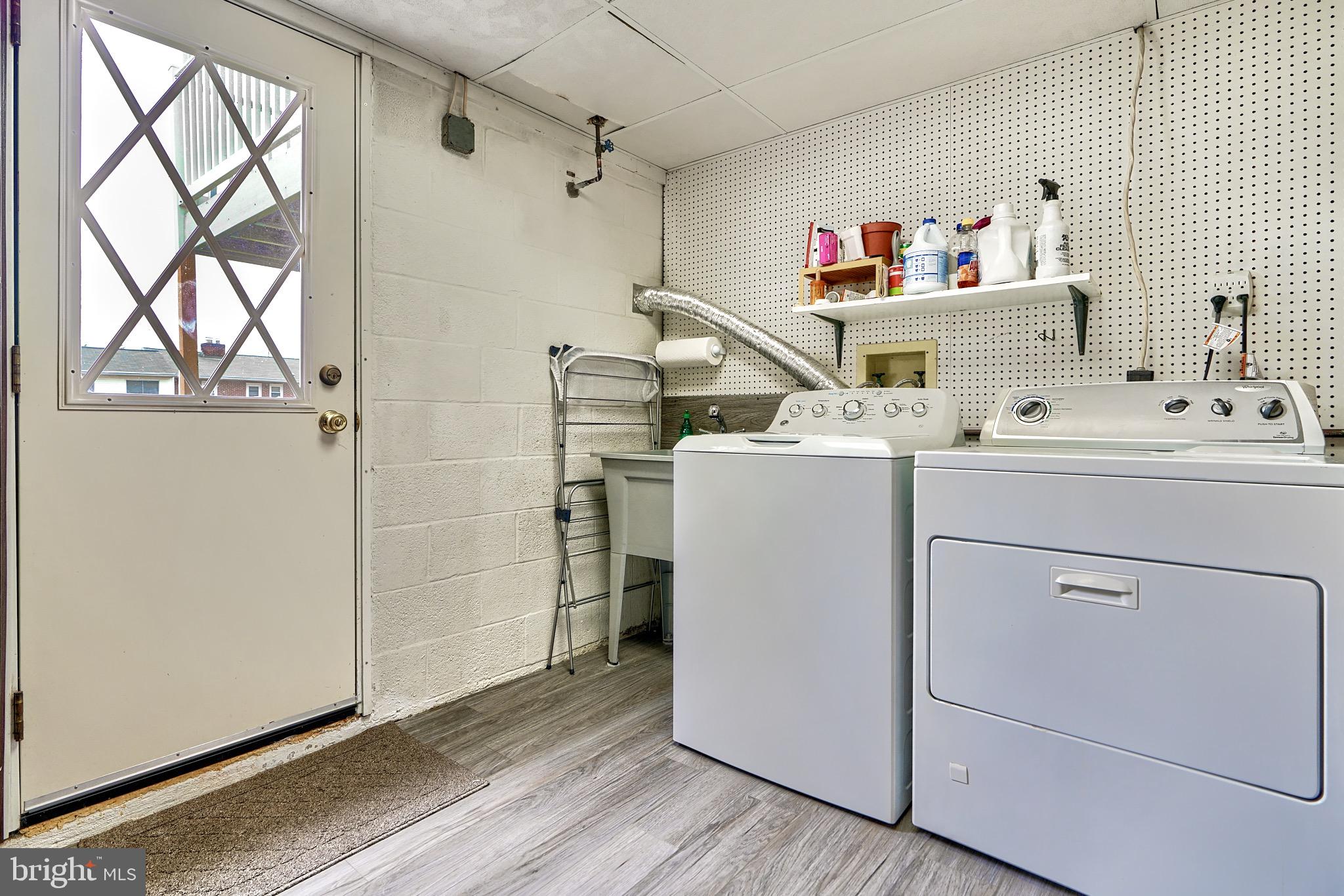 OVERLEA - Residential