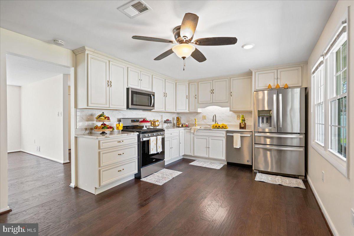 PINEFIELD - Residential