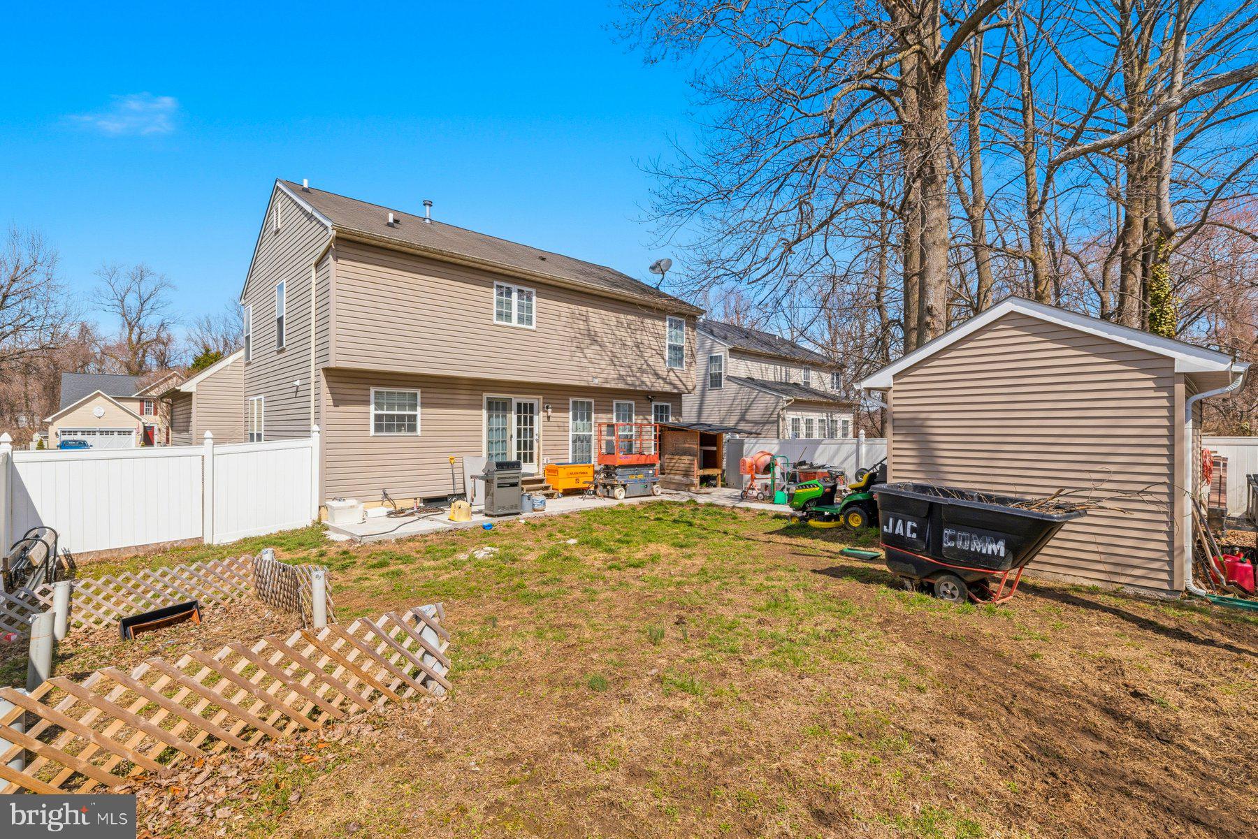 SMITH'S LANDING - Residential