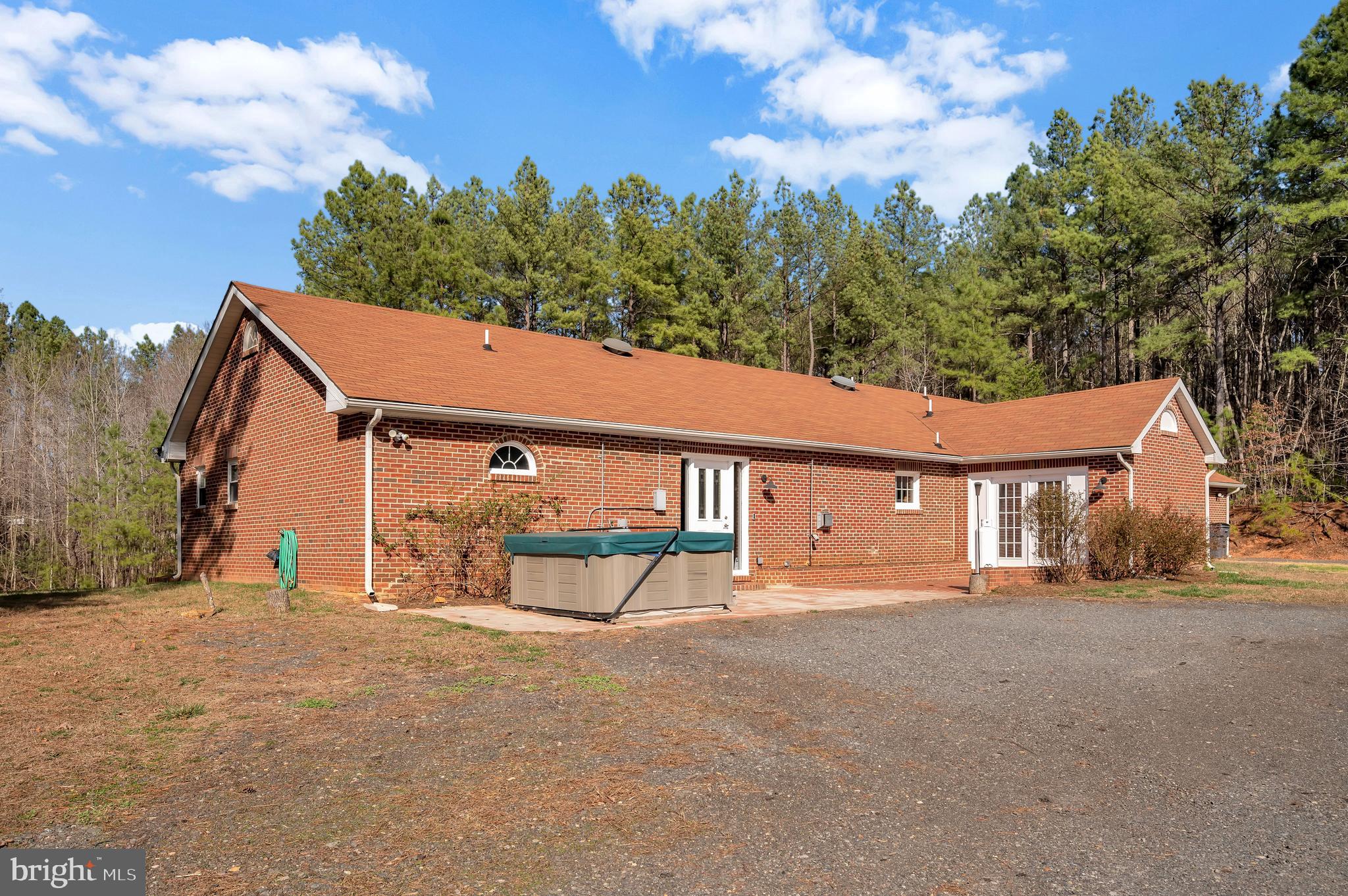 RAPIDAN HILLS - Residential