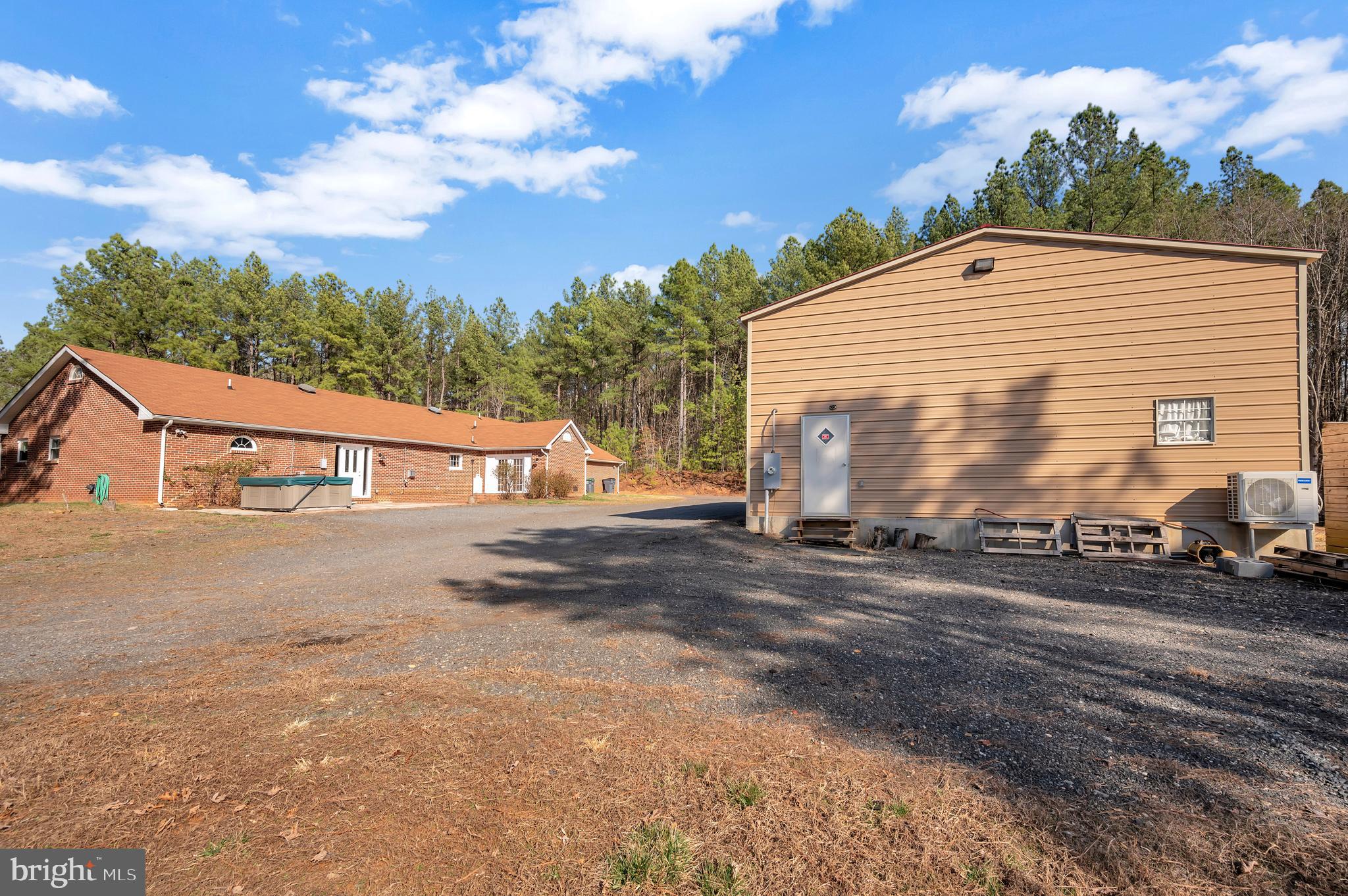 RAPIDAN HILLS - Residential