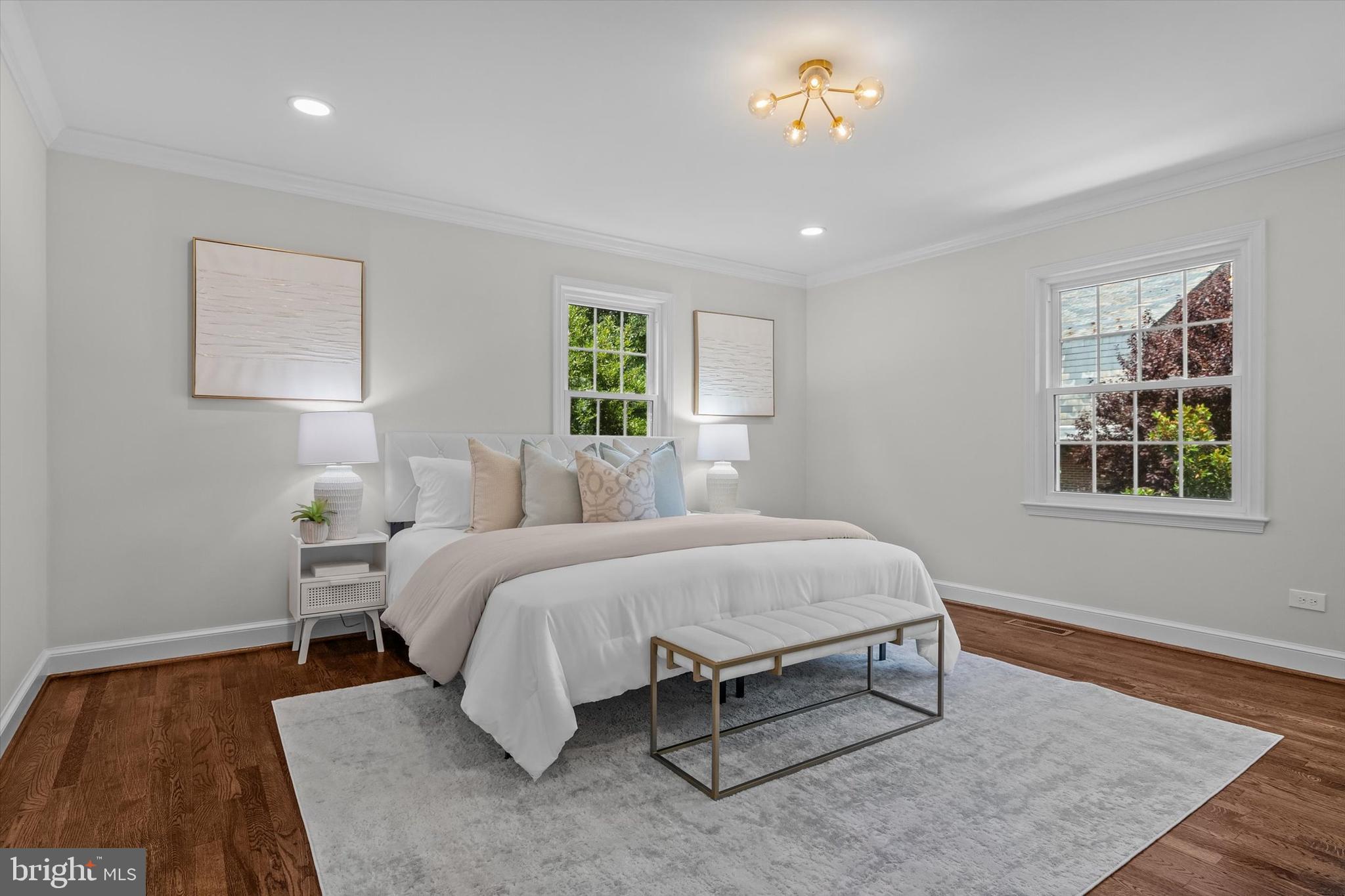 OLD TOWN ALEXANDRIA - Residential