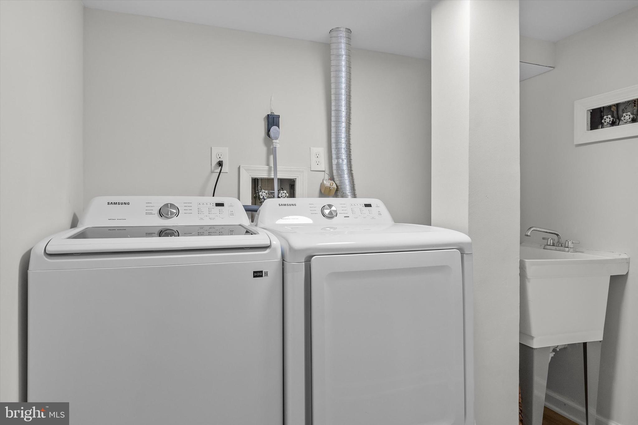 OLD TOWN ALEXANDRIA - Residential