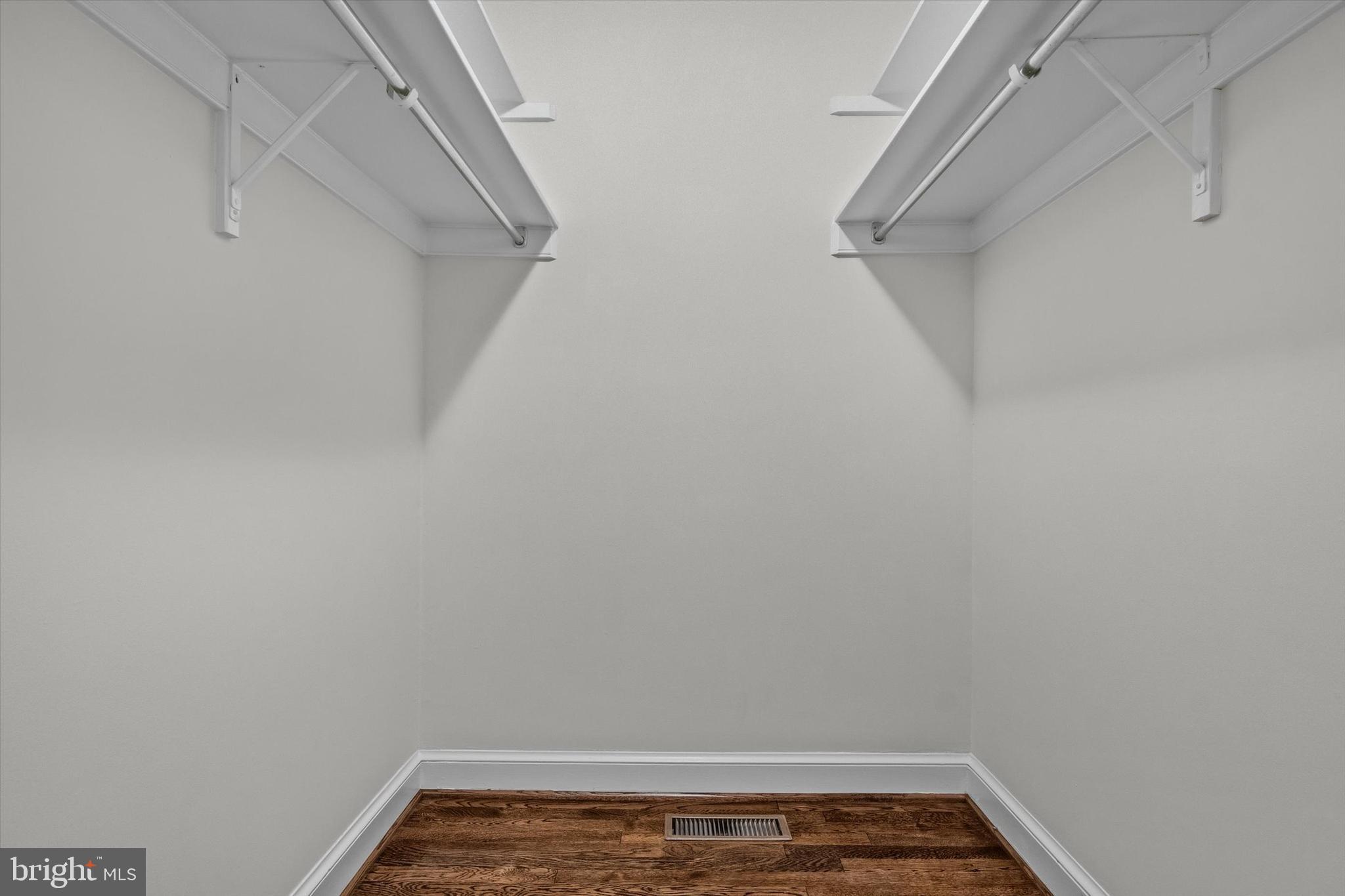 OLD TOWN ALEXANDRIA - Residential