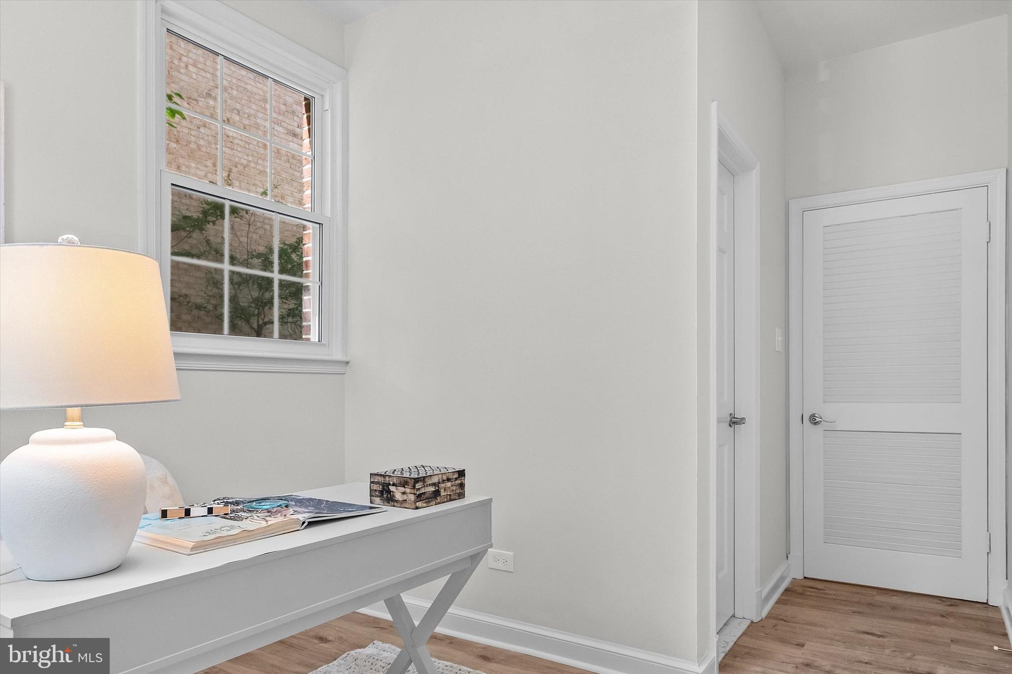 OLD TOWN ALEXANDRIA - Residential