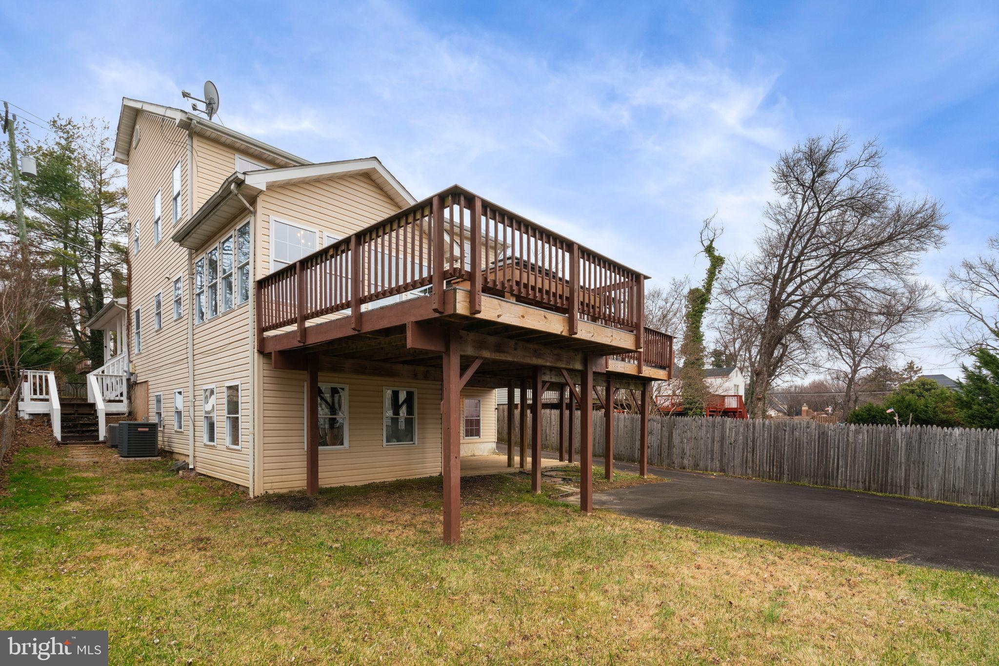 HALEMHURST - Residential