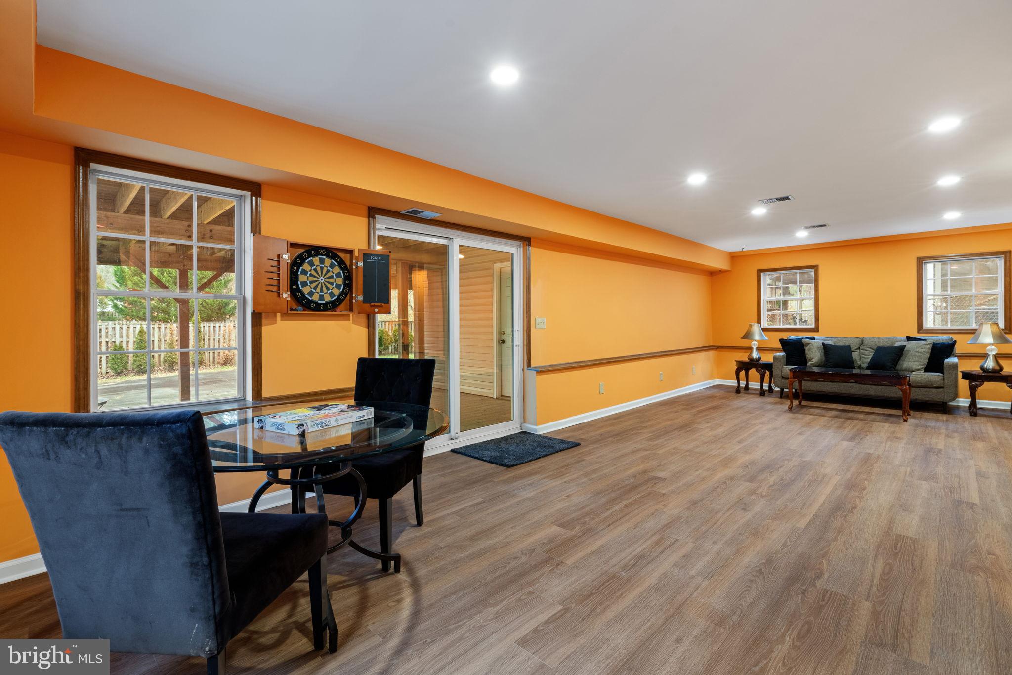 HALEMHURST - Residential