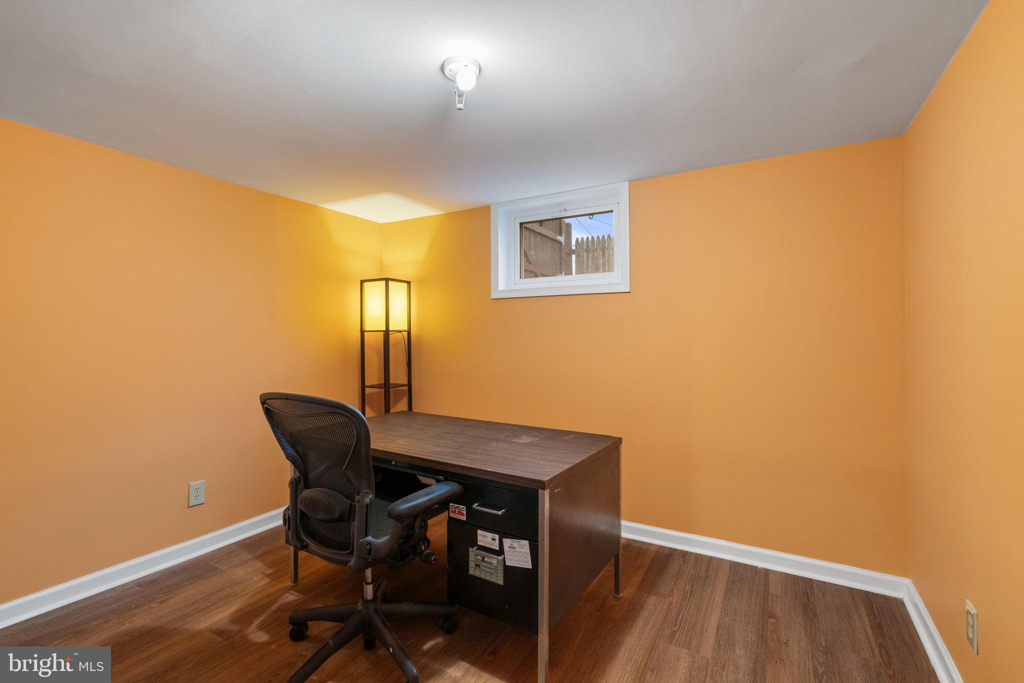 HALEMHURST - Residential