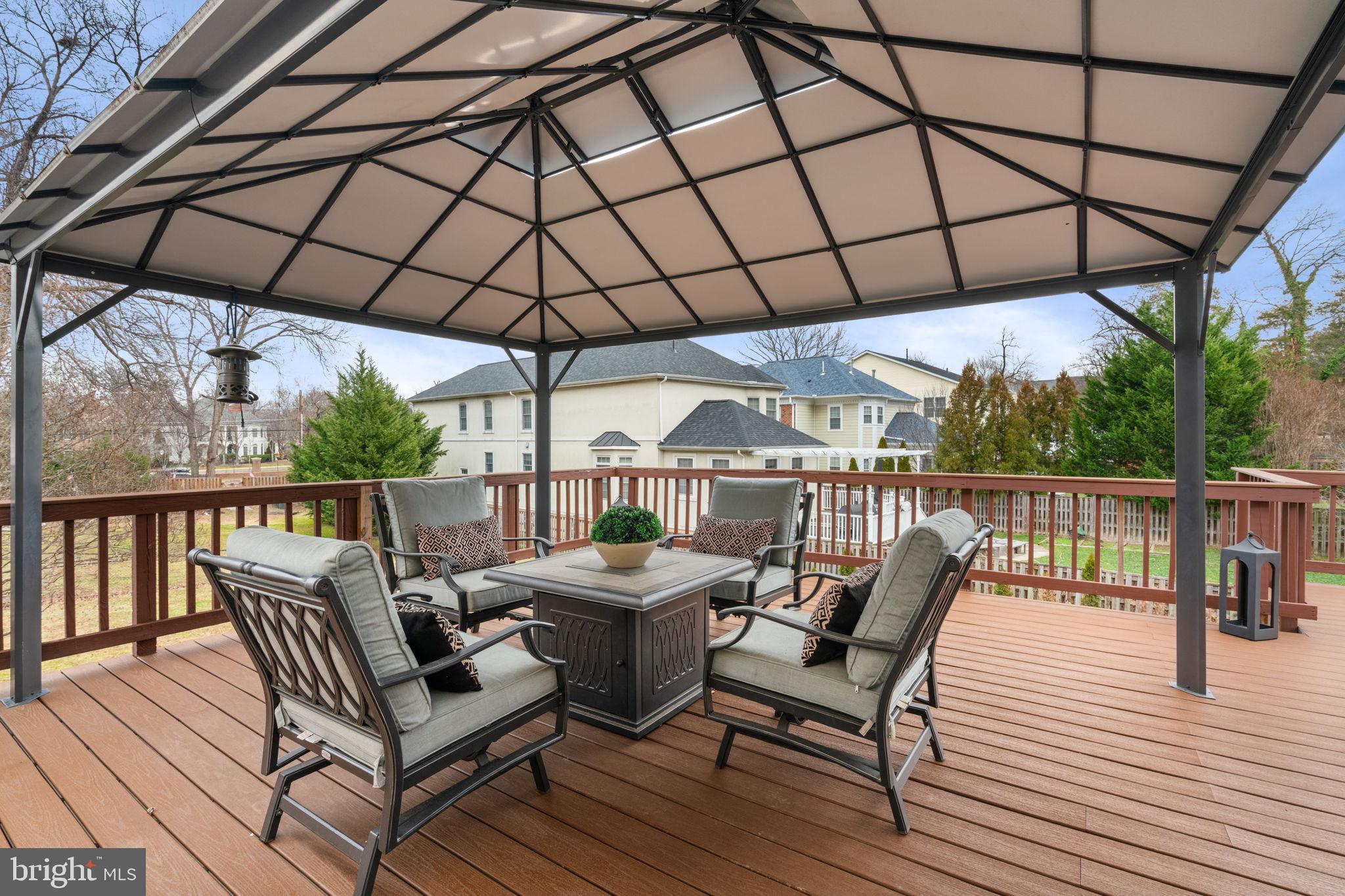 HALEMHURST - Residential