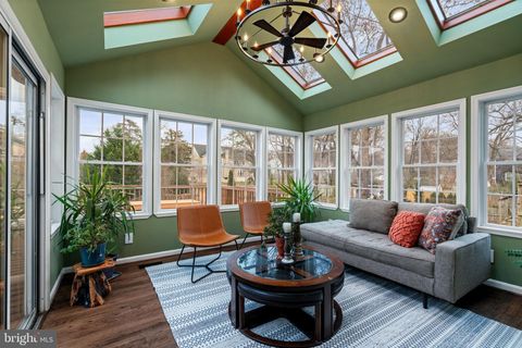 4009 ROBERTS ROAD FAIRFAX VA 22032