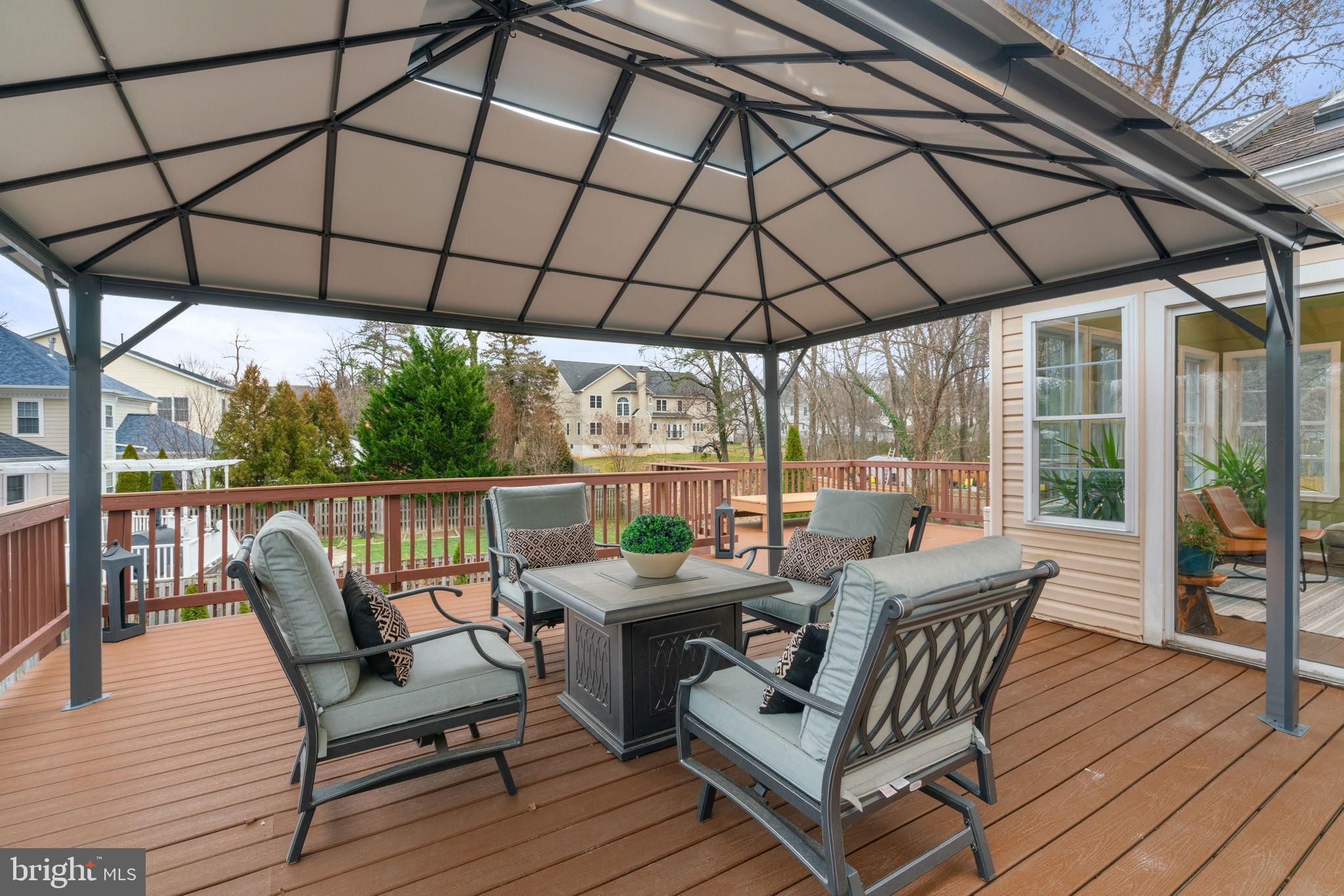 HALEMHURST - Residential