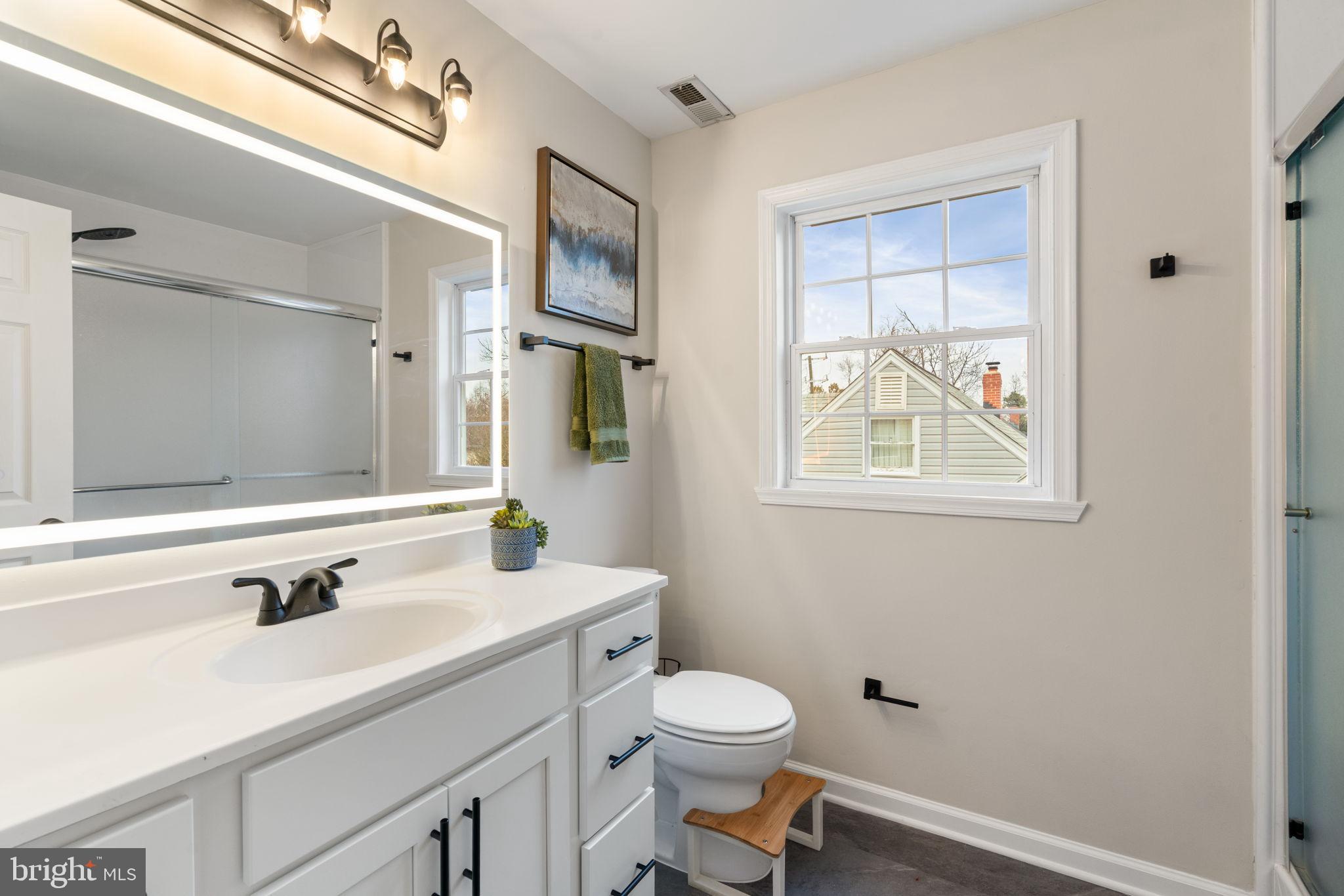 HALEMHURST - Residential