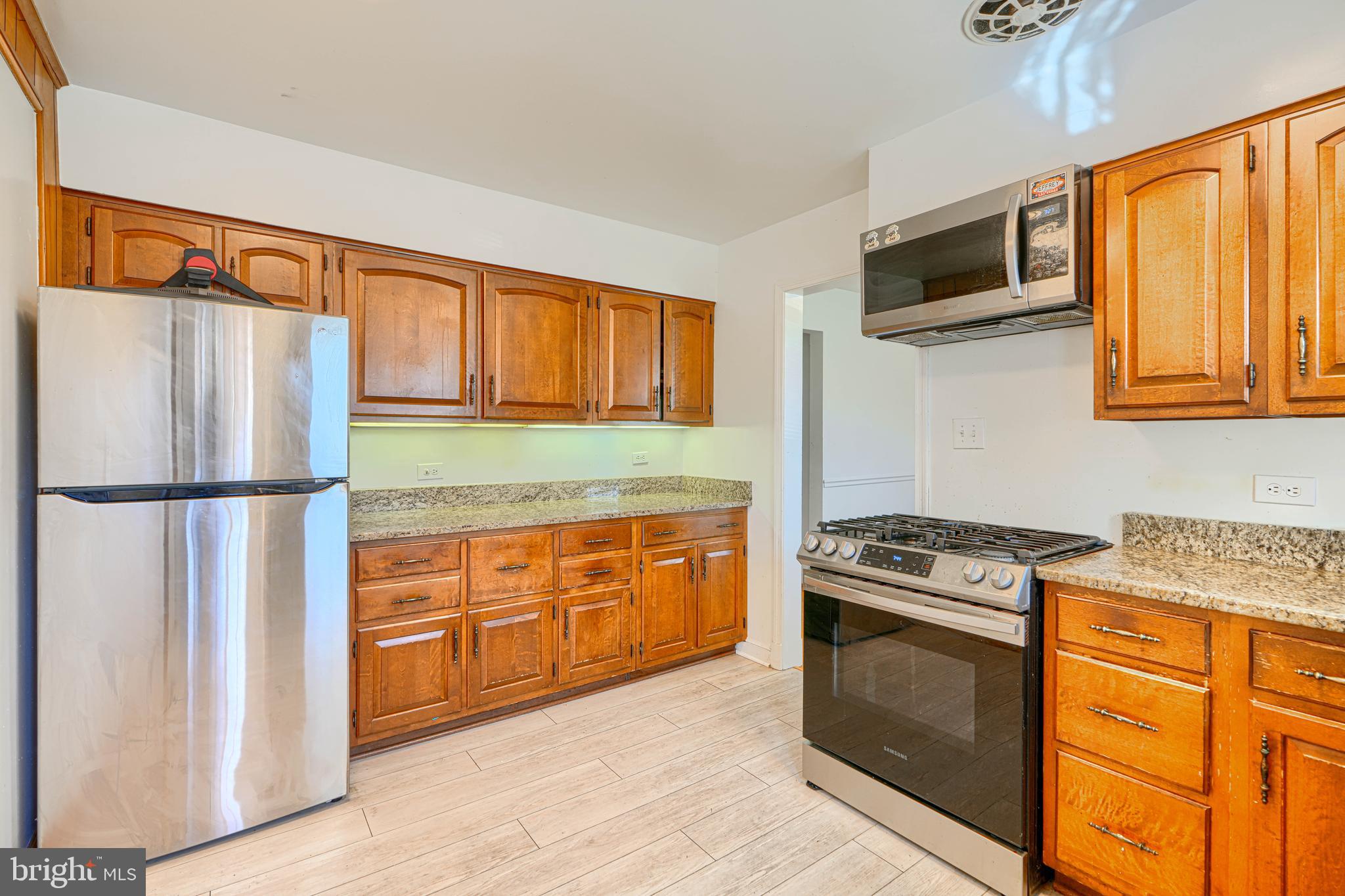 COLLEGE PARK - Residential