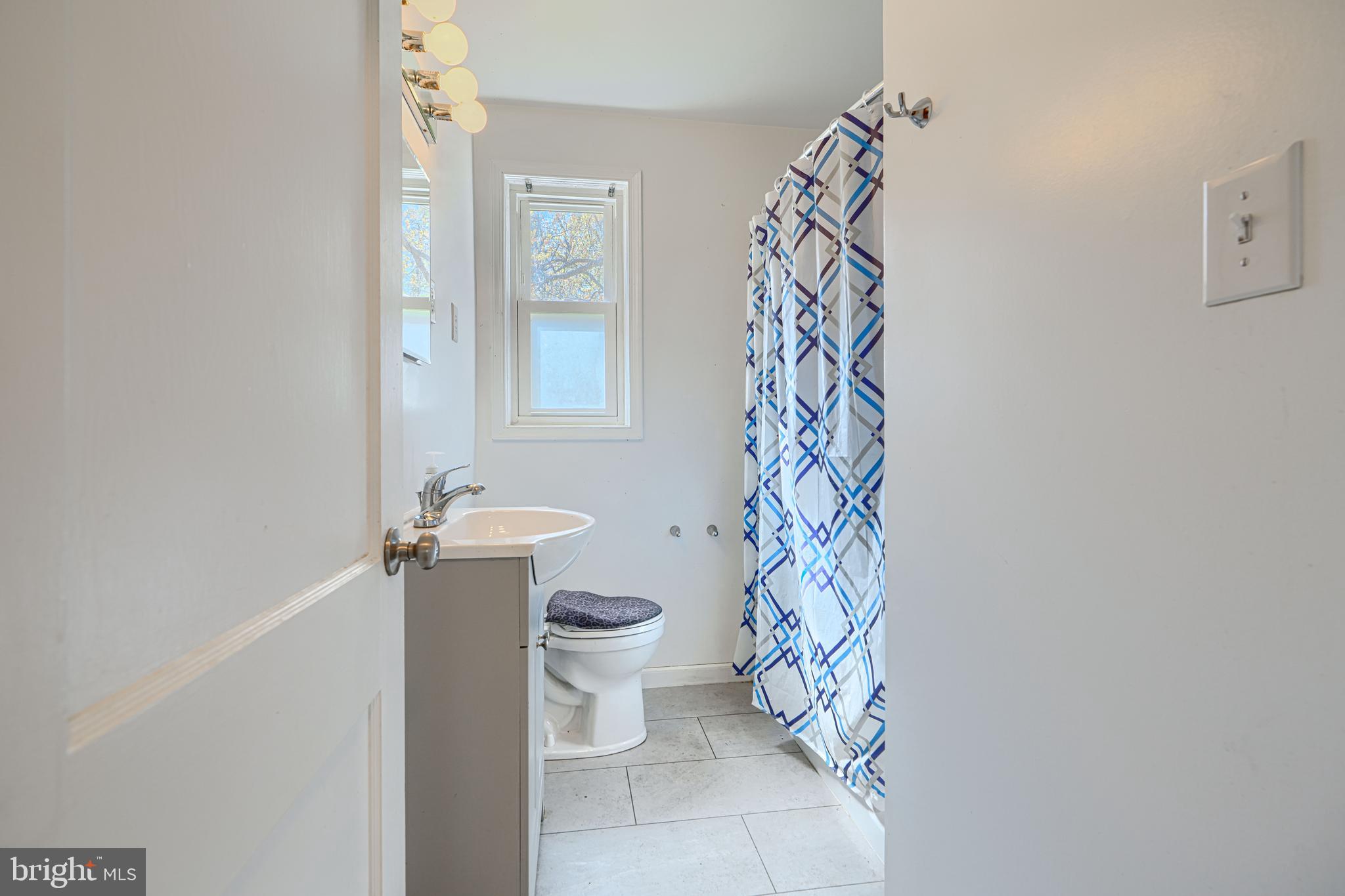 COLLEGE PARK - Residential