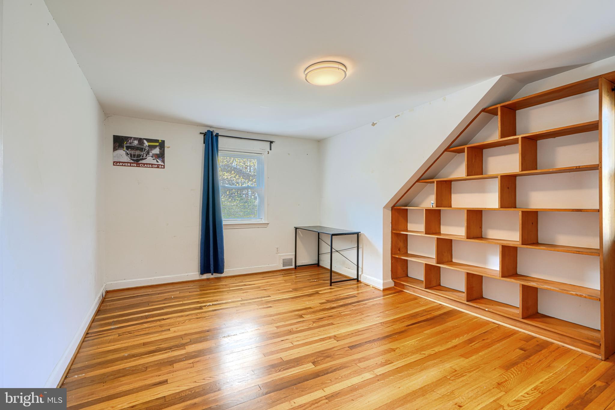 COLLEGE PARK - Residential