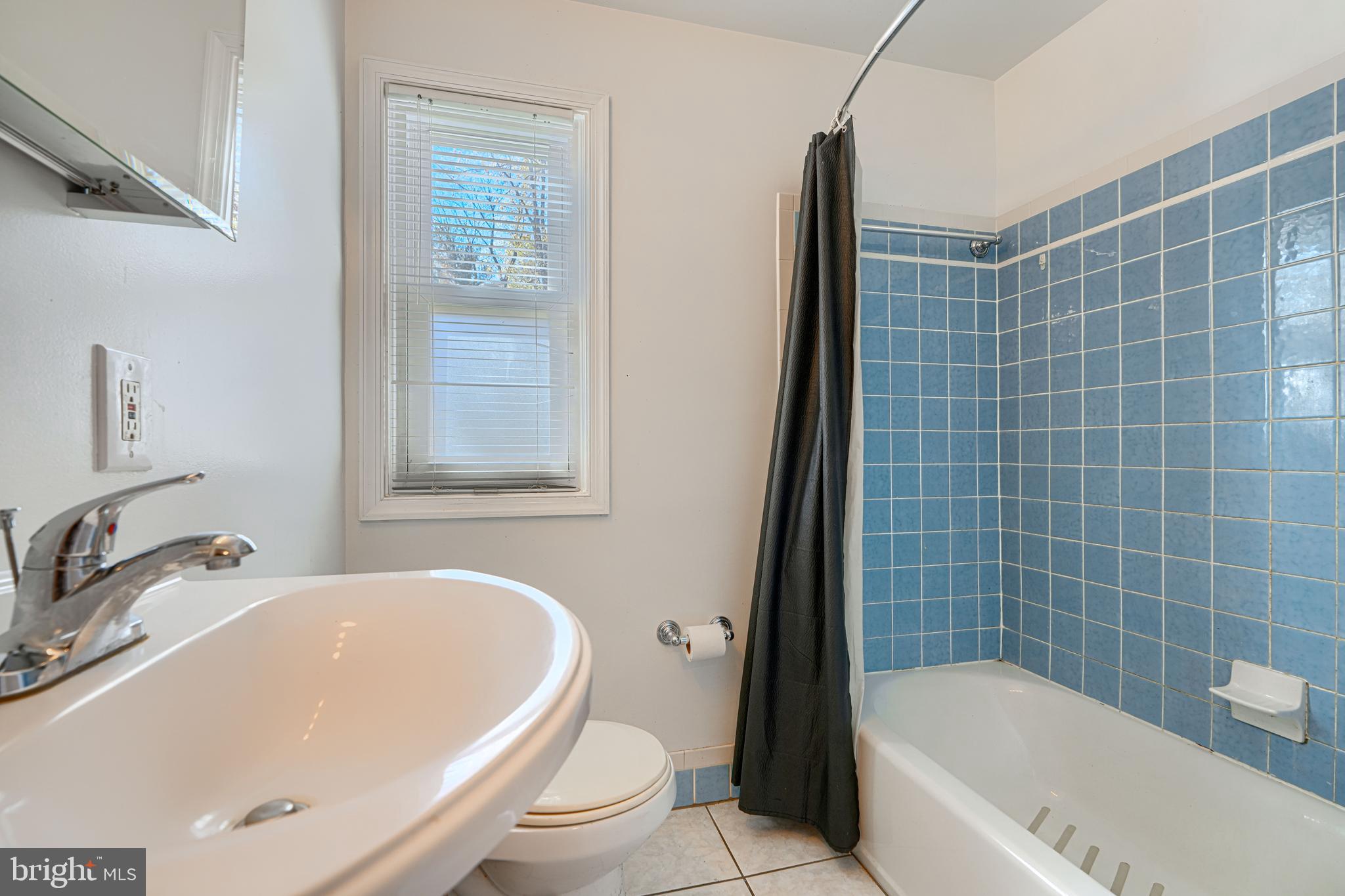 COLLEGE PARK - Residential