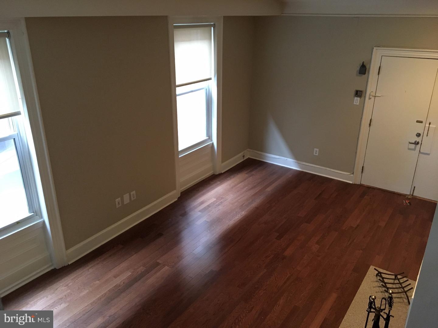 ART MUSEUM AREA - Residential Lease