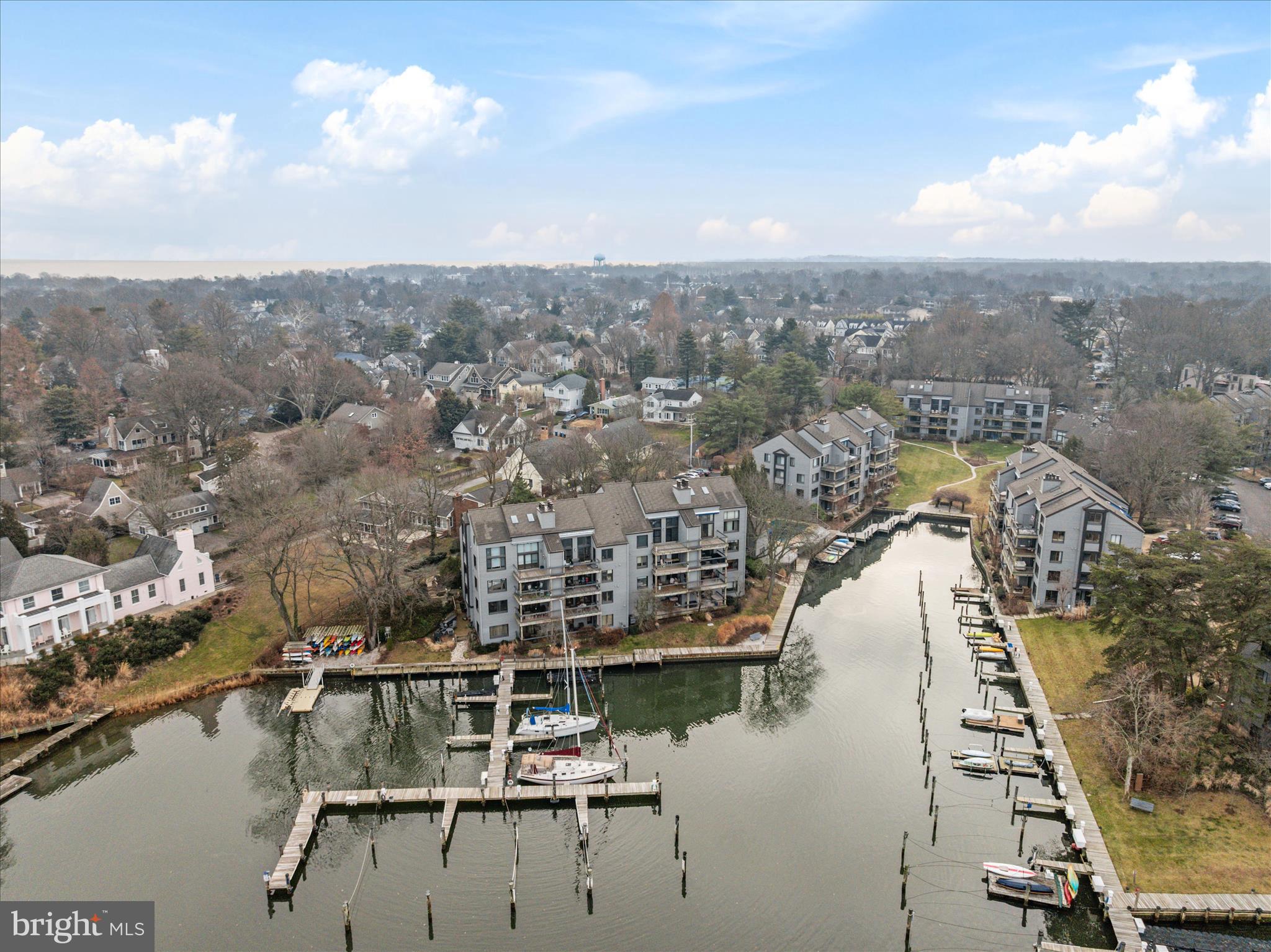 SHEARWATER CONDO - Residential