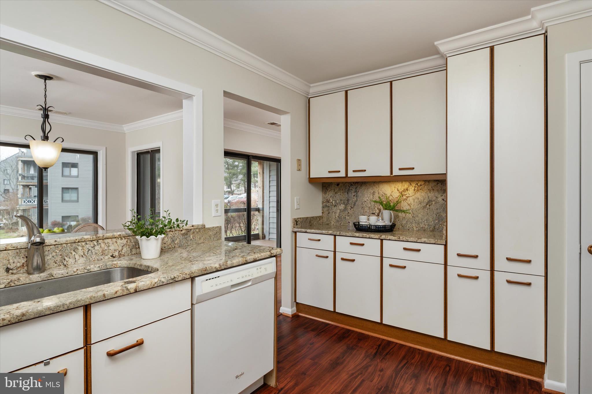 SHEARWATER CONDO - Residential