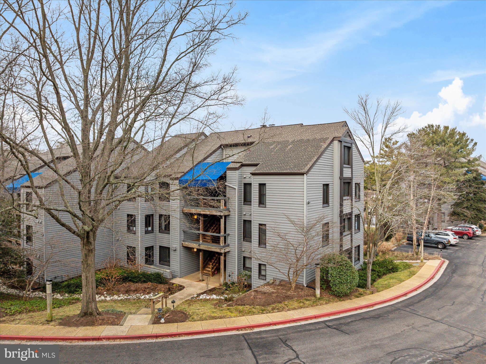 SHEARWATER CONDO - Residential