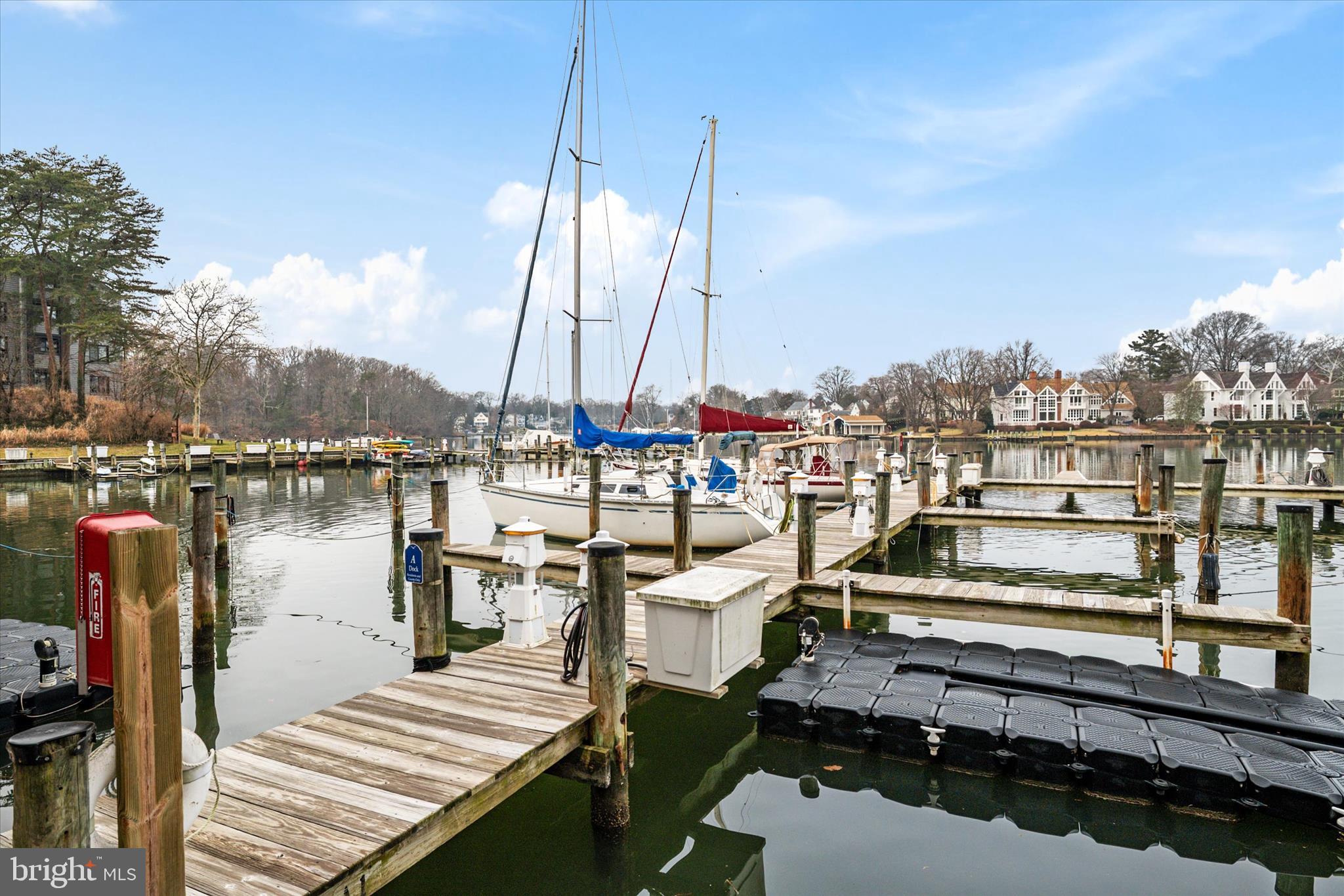 SHEARWATER CONDO - Residential