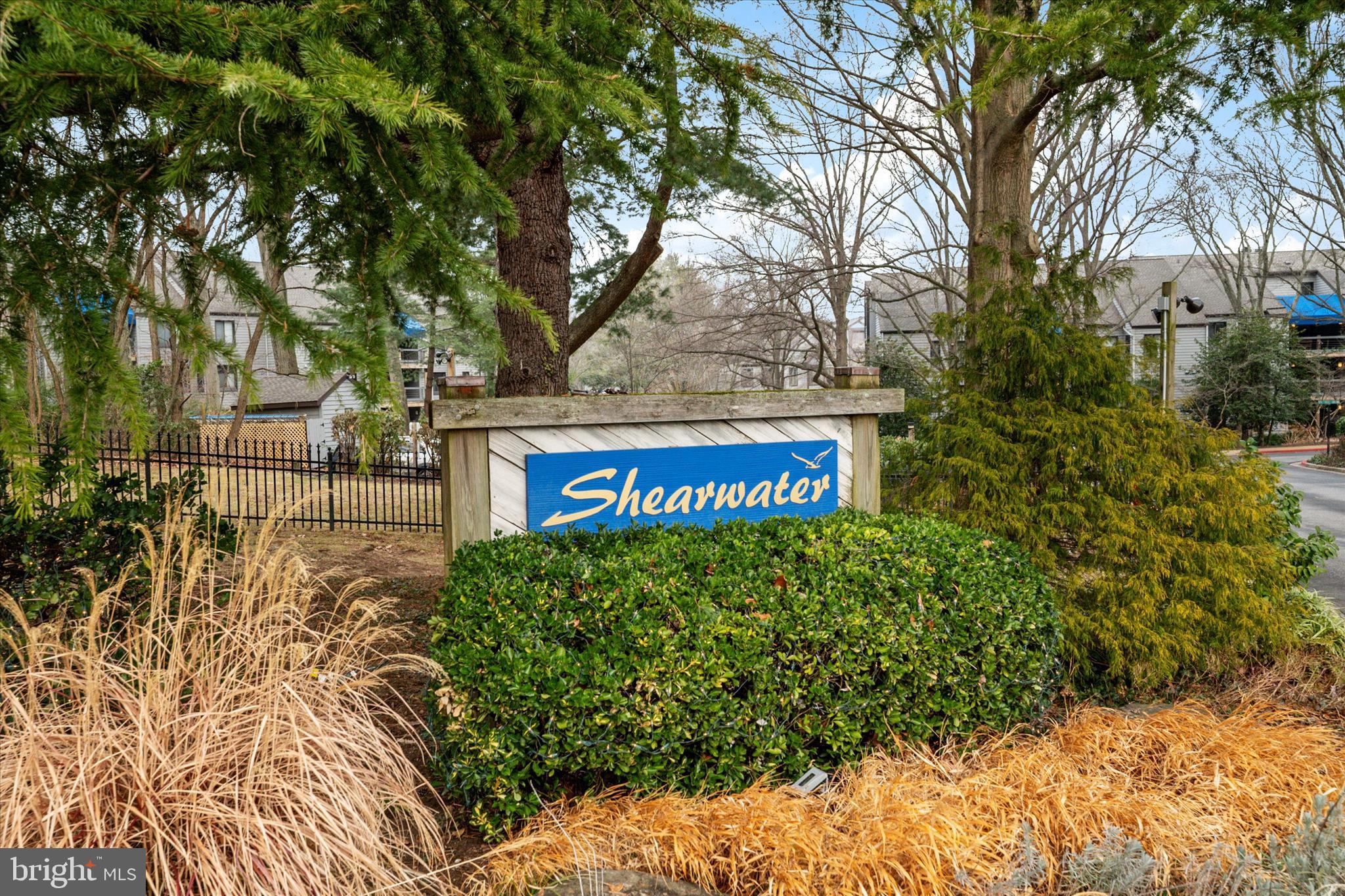 SHEARWATER CONDO - Residential