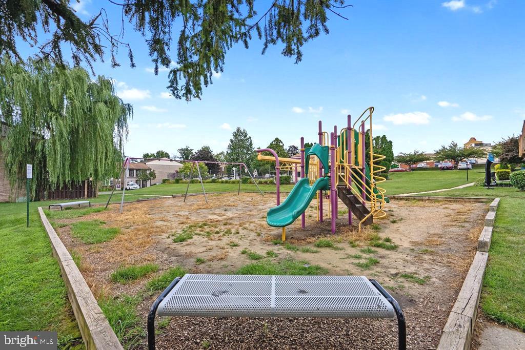 KIMBERLY PLACE - Residential