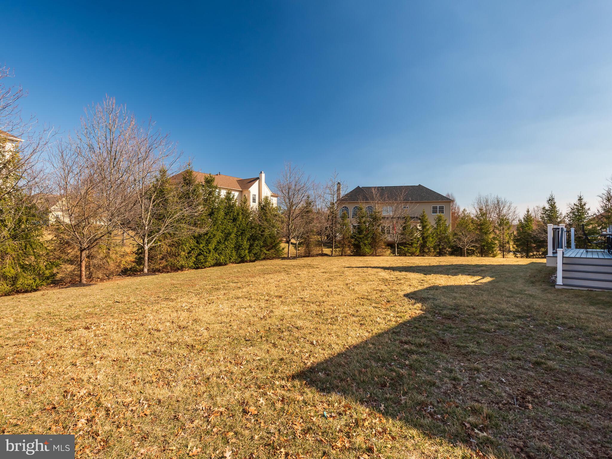 RIVERCREST - Residential