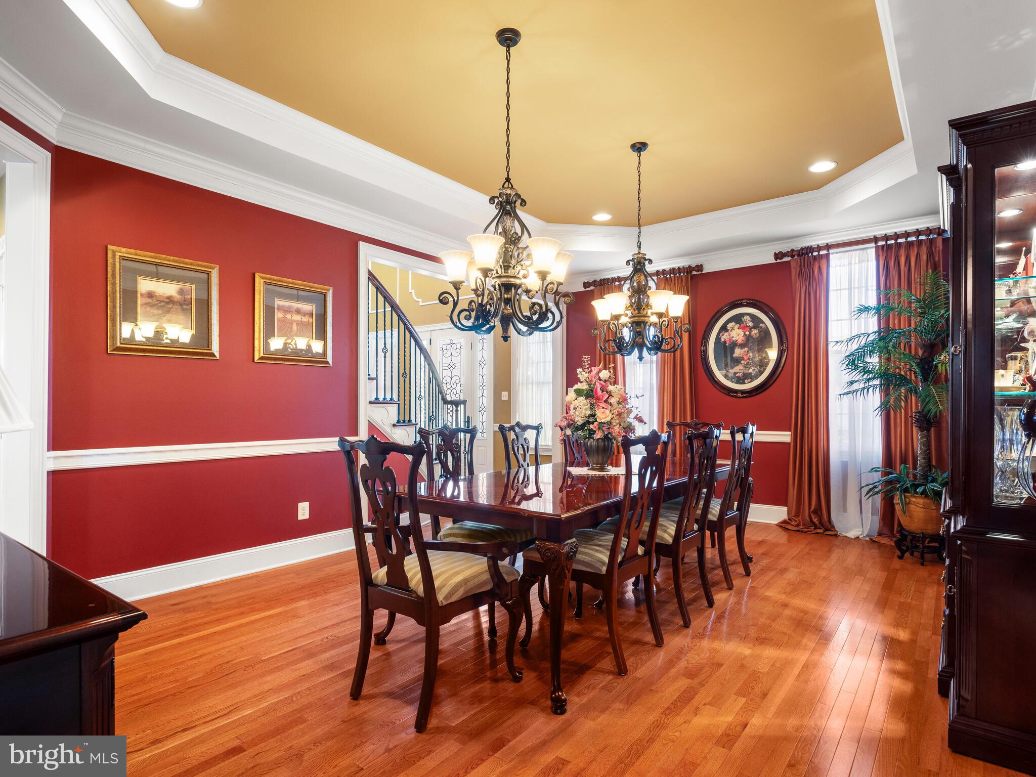 RIVERCREST - Residential