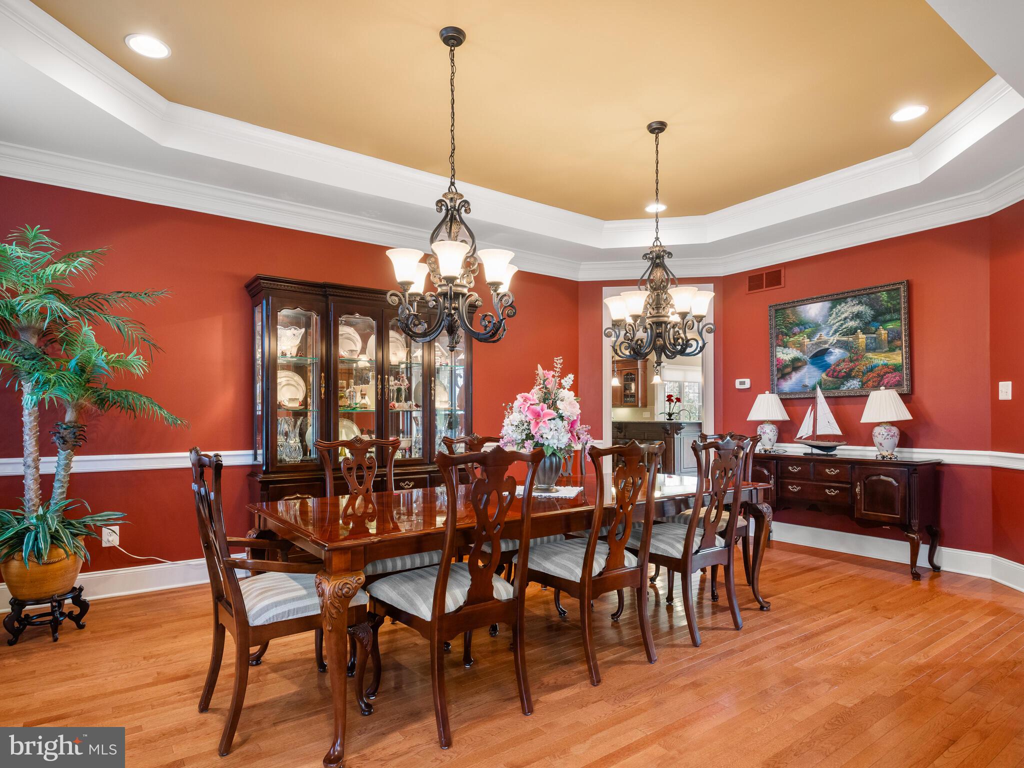 RIVERCREST - Residential