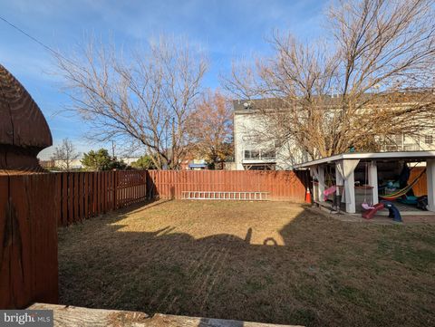 15 LEADBEATER STREET ALEXANDRIA VA 22305