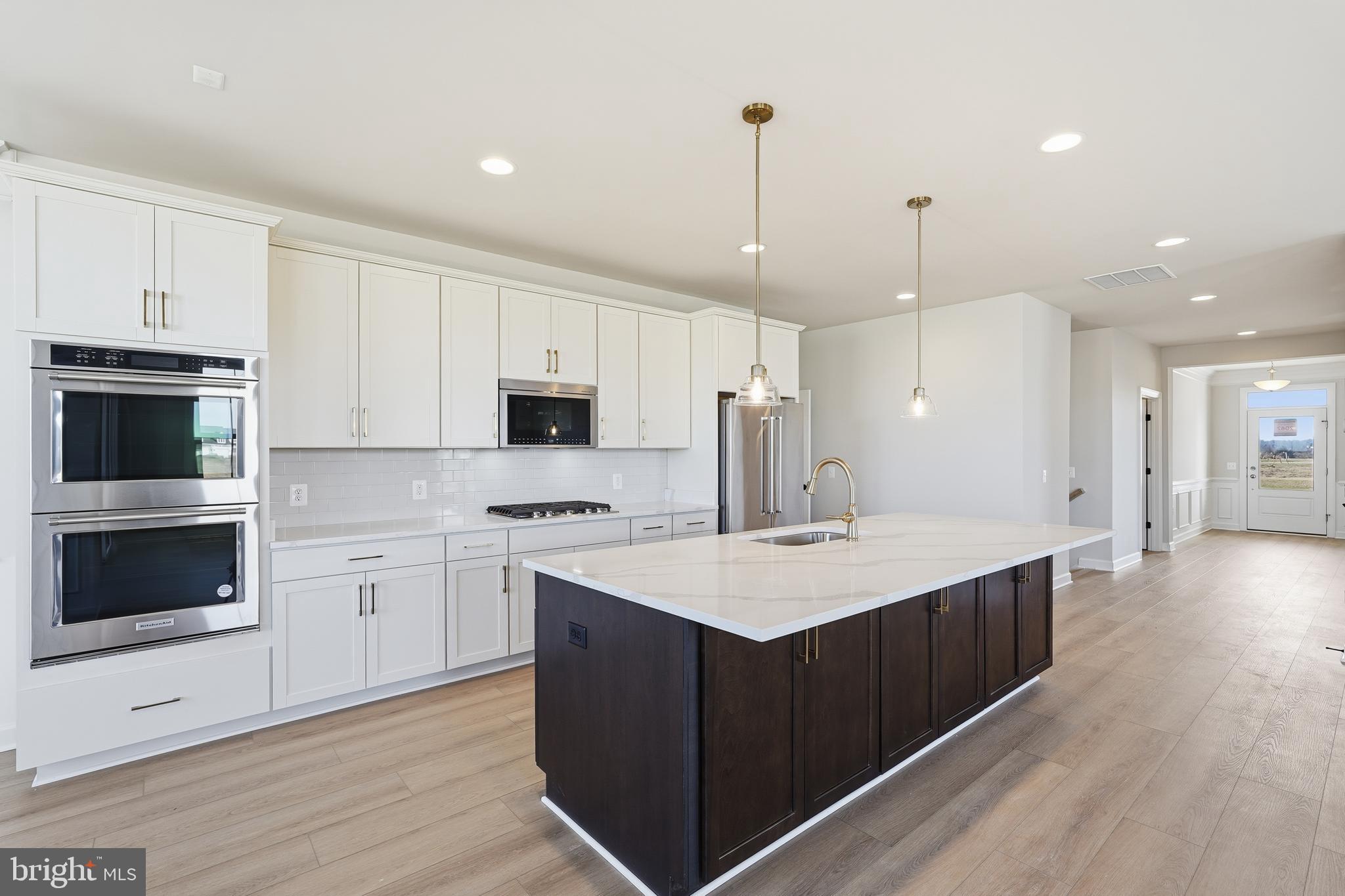 HIATT POINTE AT SNOWDEN BRIDGE - Residential