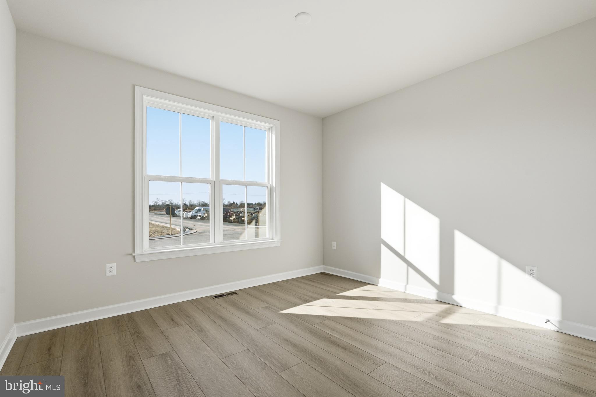 HIATT POINTE AT SNOWDEN BRIDGE - Residential