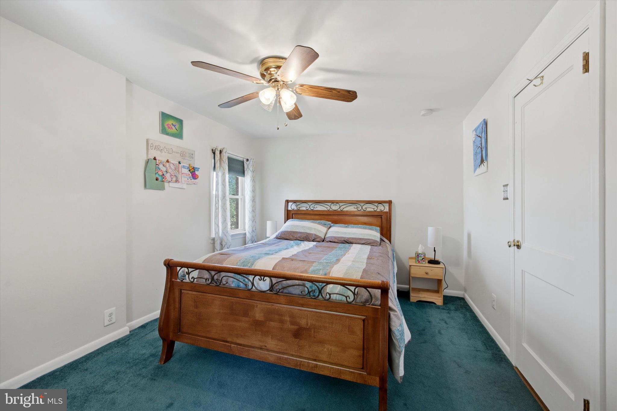 LARCHMONT - Residential