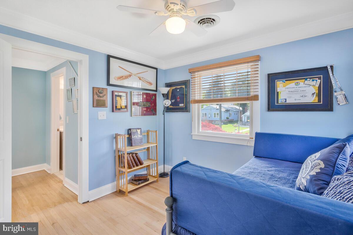 EDGEWATER BEACH - Residential