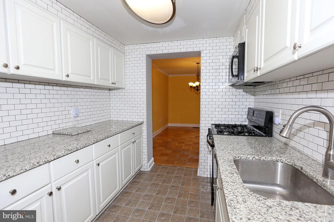 BURNT MILLS TOWNHOUSES - Residential