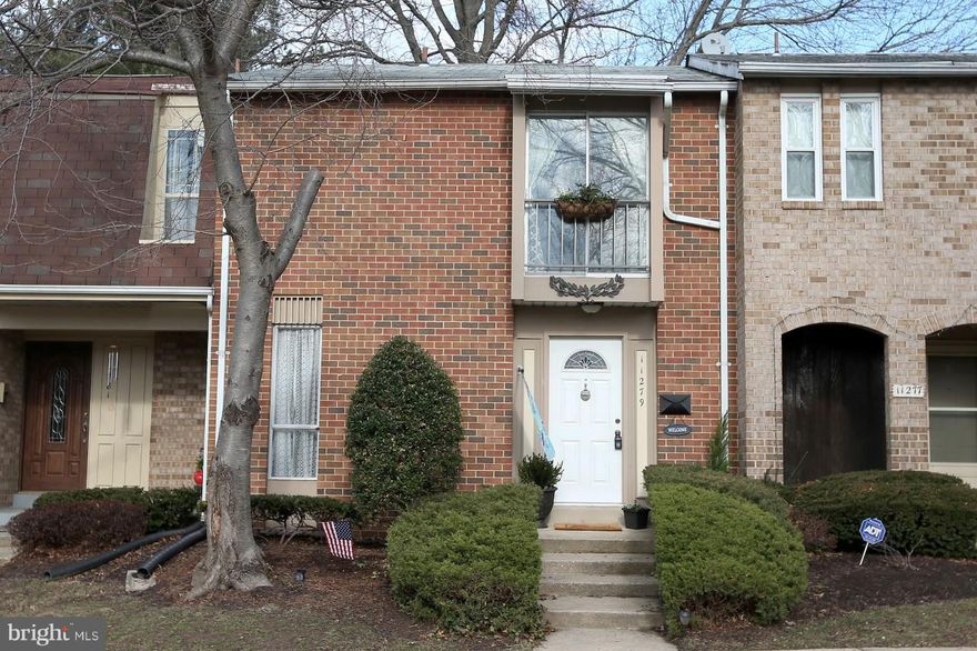 Rare opportunity to own this beautiful 3 BR, 2.5 Bath Townhouse in sought after Burnt Mills Townhouses. Sparkling wood floors on main and upper level. Renovated  eat in -kitchen with  lots of new storage. All bath/rooms have been updated! Finished lower level would make great theater room. Lots of storage.  All offers must be received by (2/21 (Wednesday no later then 5:00 PM) .Thank you !