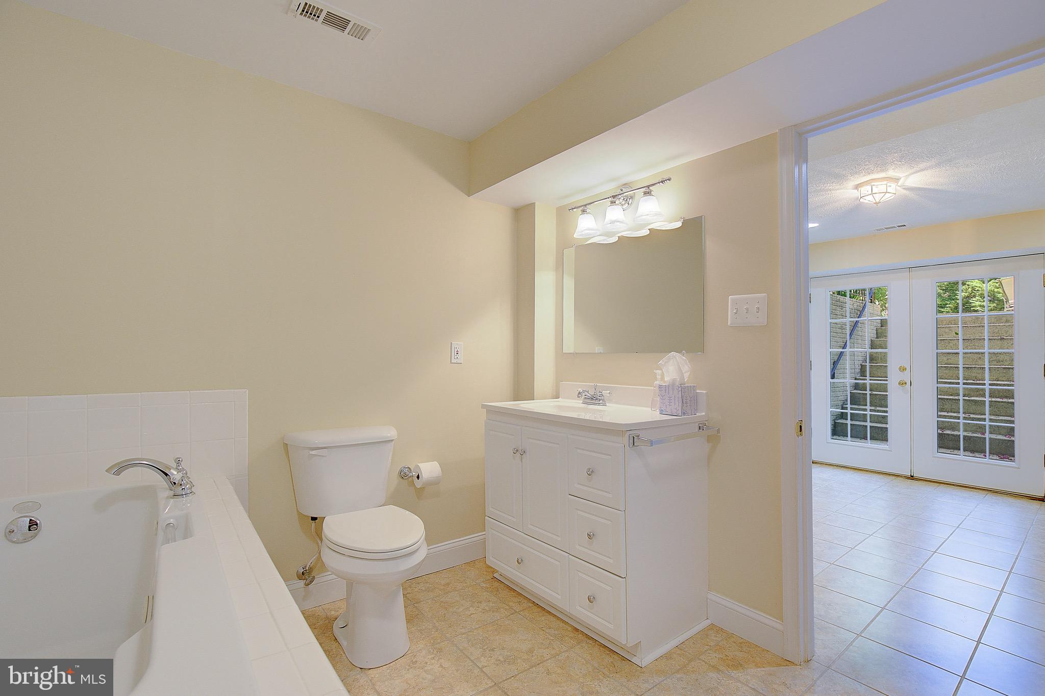 SMITHS PURCHASE - Residential