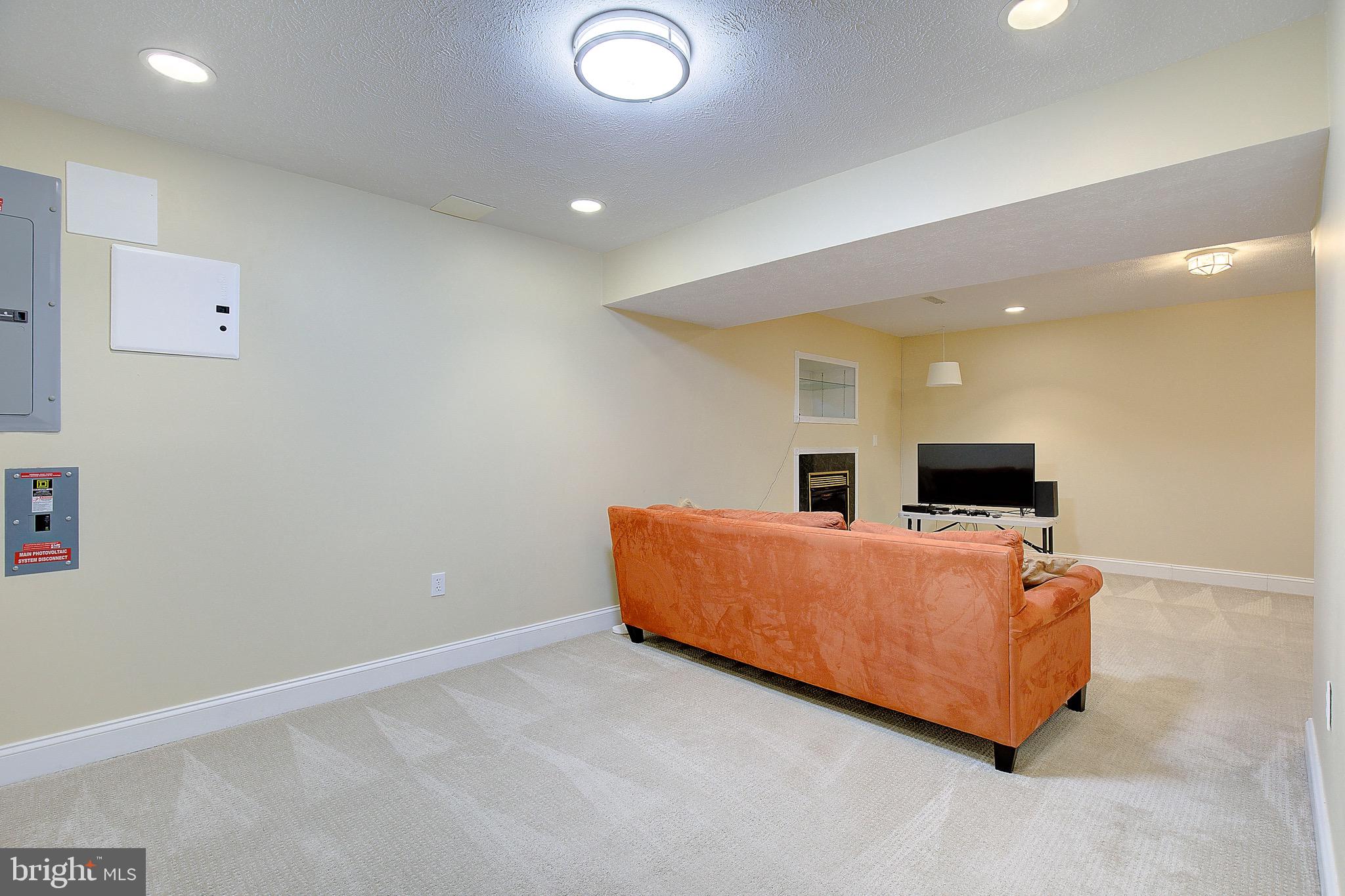 SMITHS PURCHASE - Residential