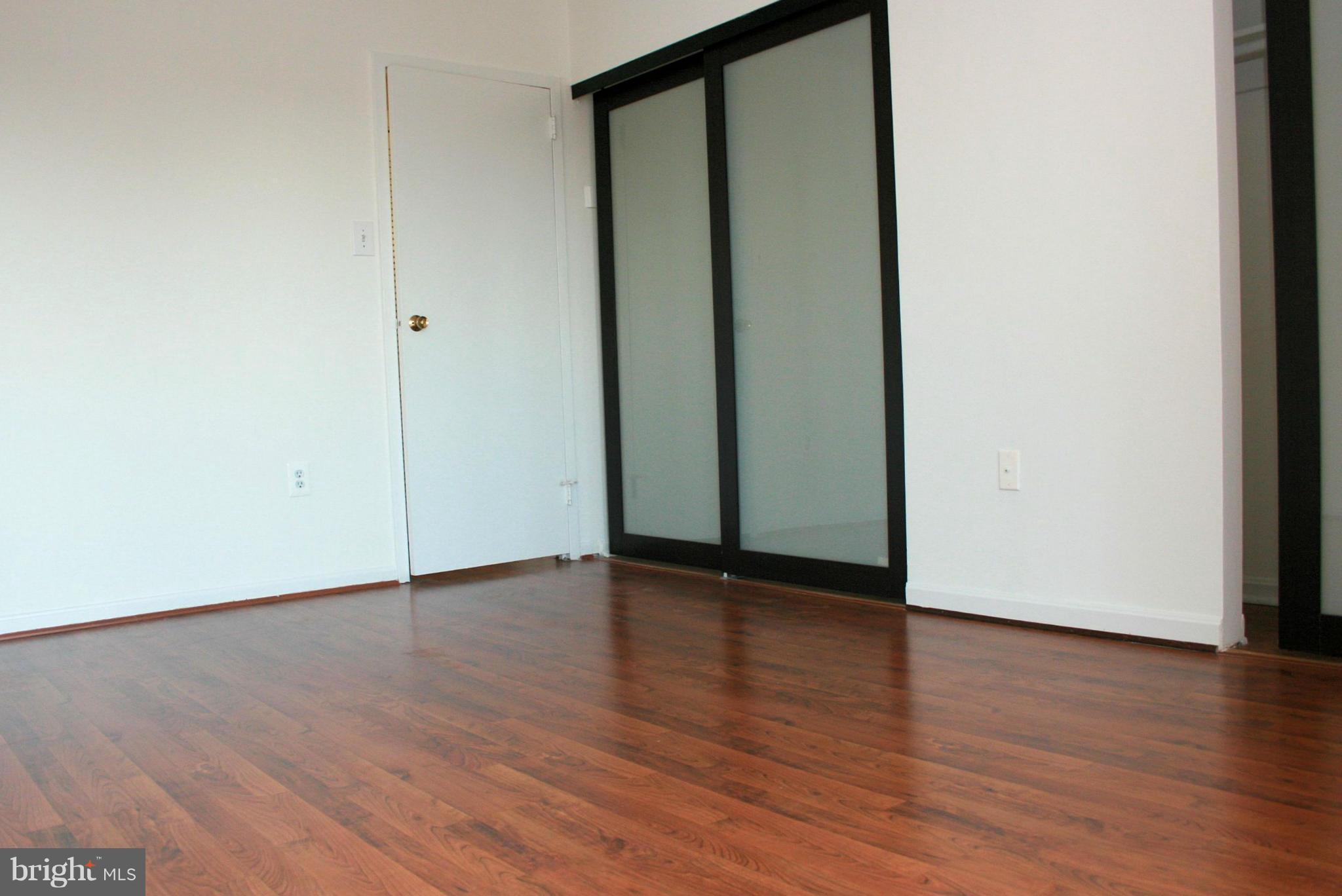 PENTAGON CITY - Residential