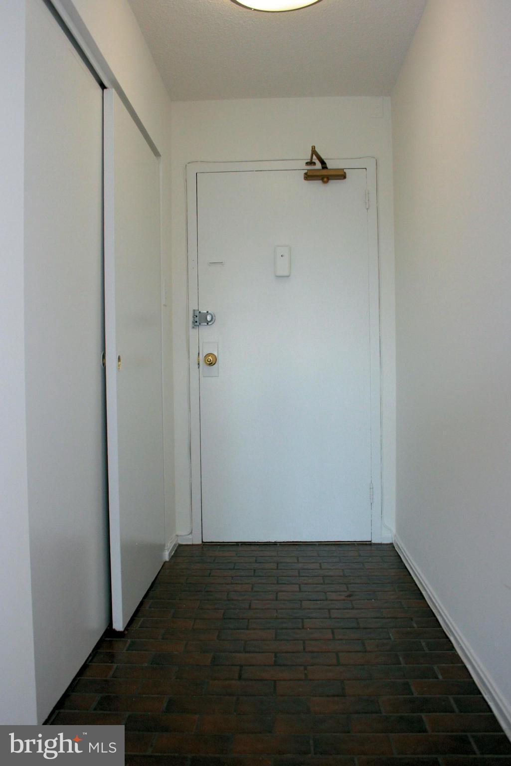 PENTAGON CITY - Residential