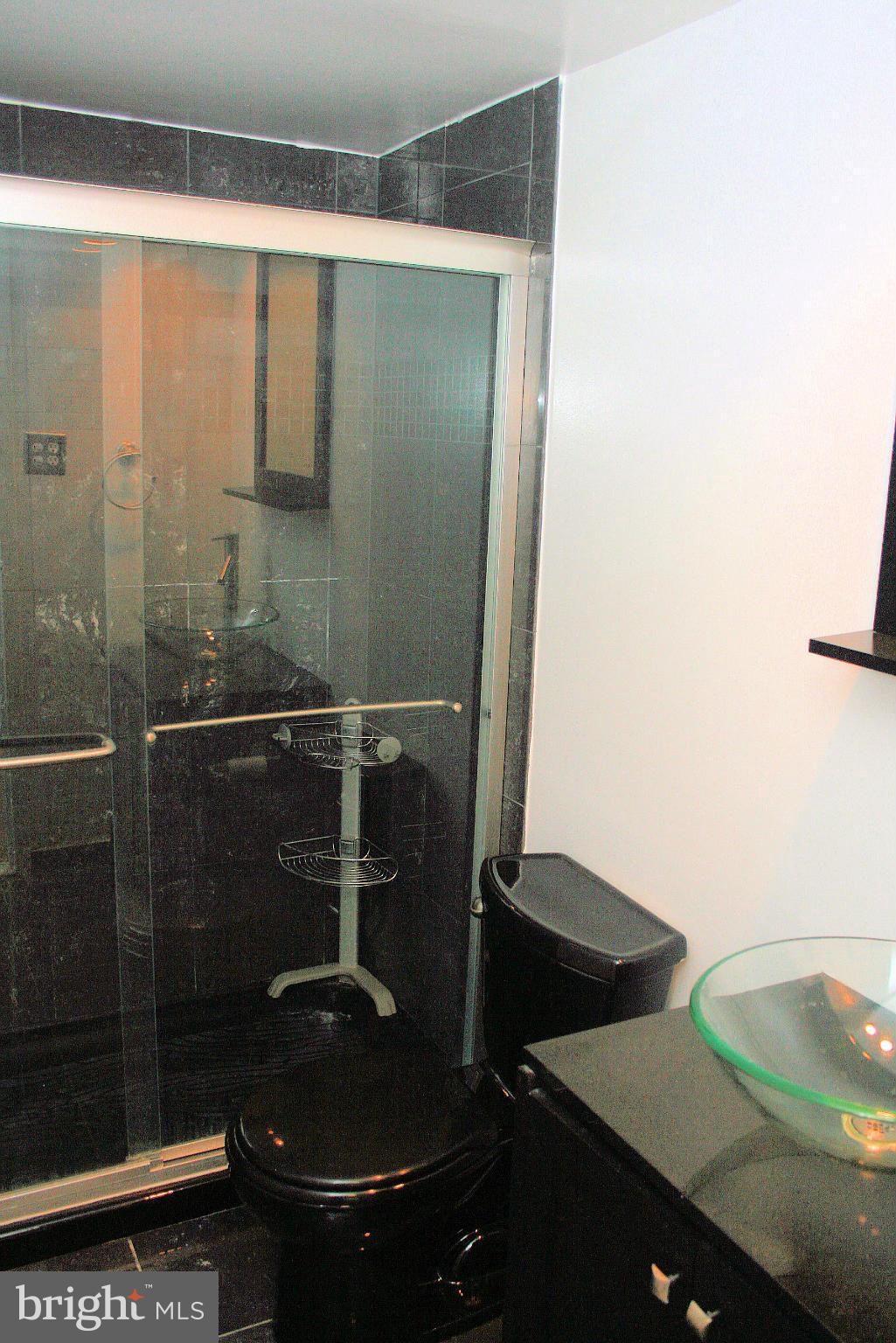 PENTAGON CITY - Residential