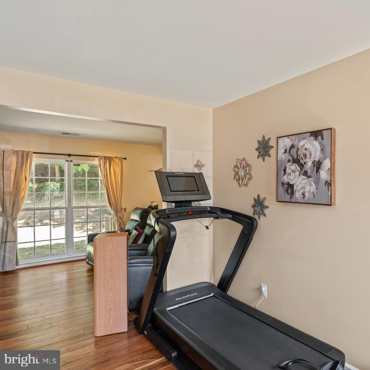 WAYSIDE VILLAGE - Residential