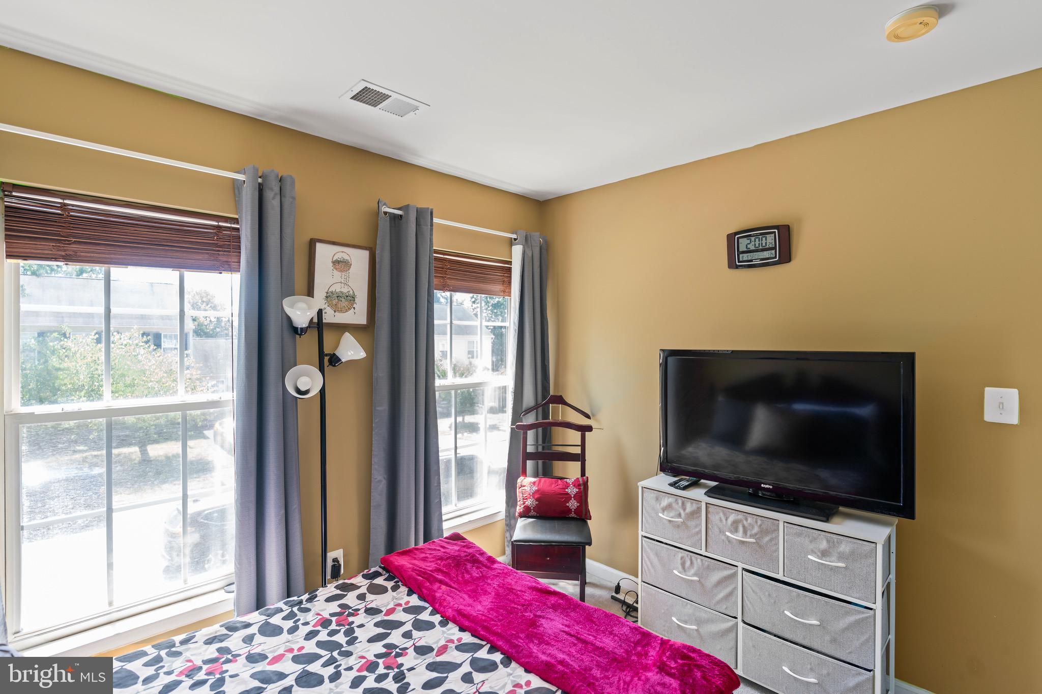 WAYSIDE VILLAGE - Residential