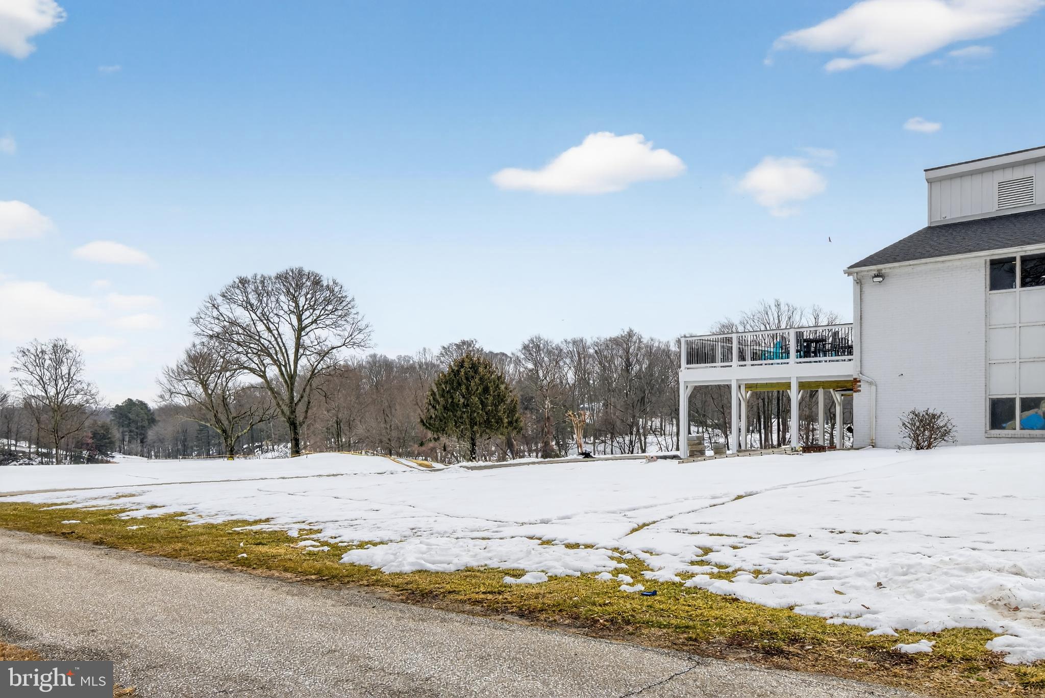 PINE VALLEY - Residential