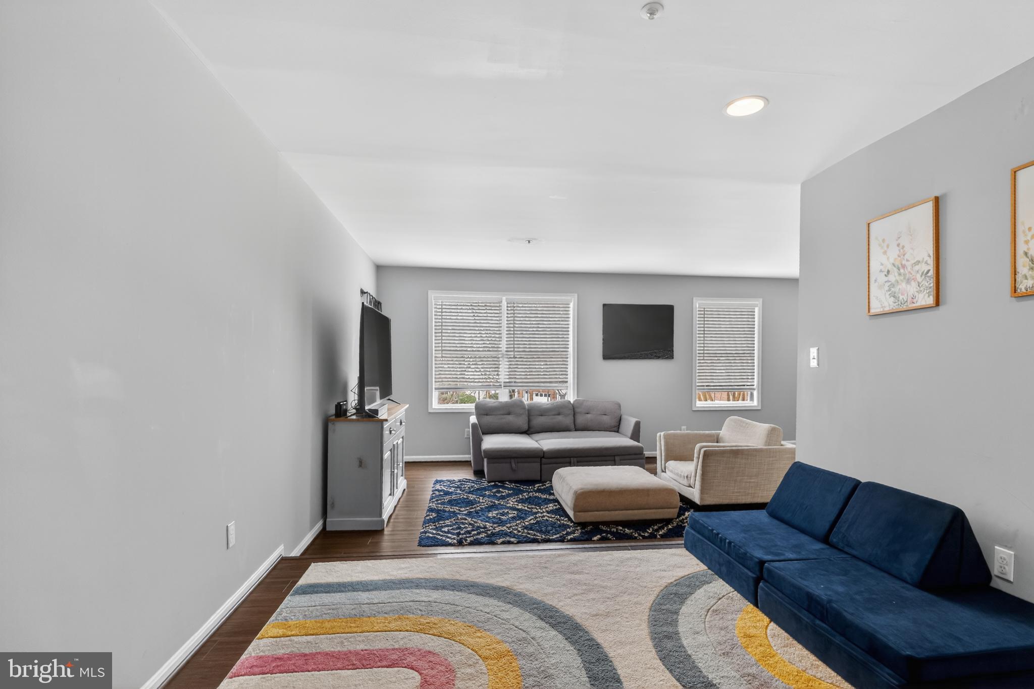 PINE VALLEY - Residential