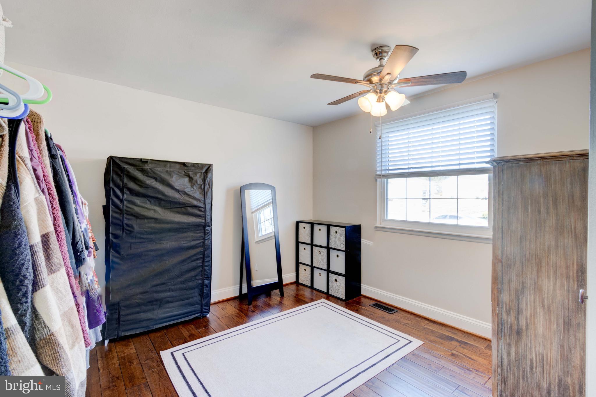 AUTUMN RIDGE - Residential