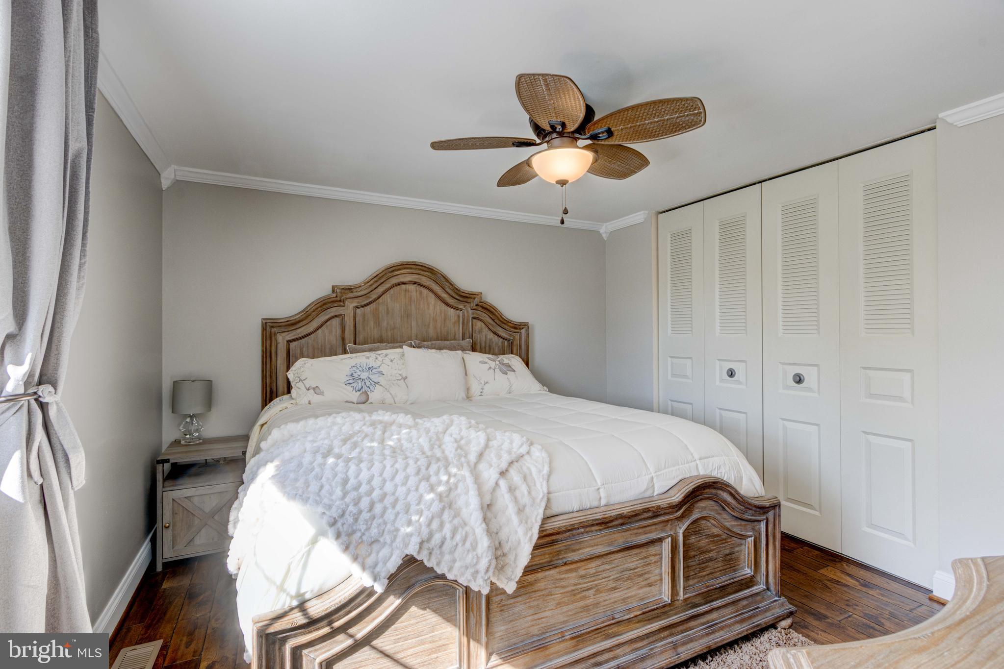 AUTUMN RIDGE - Residential